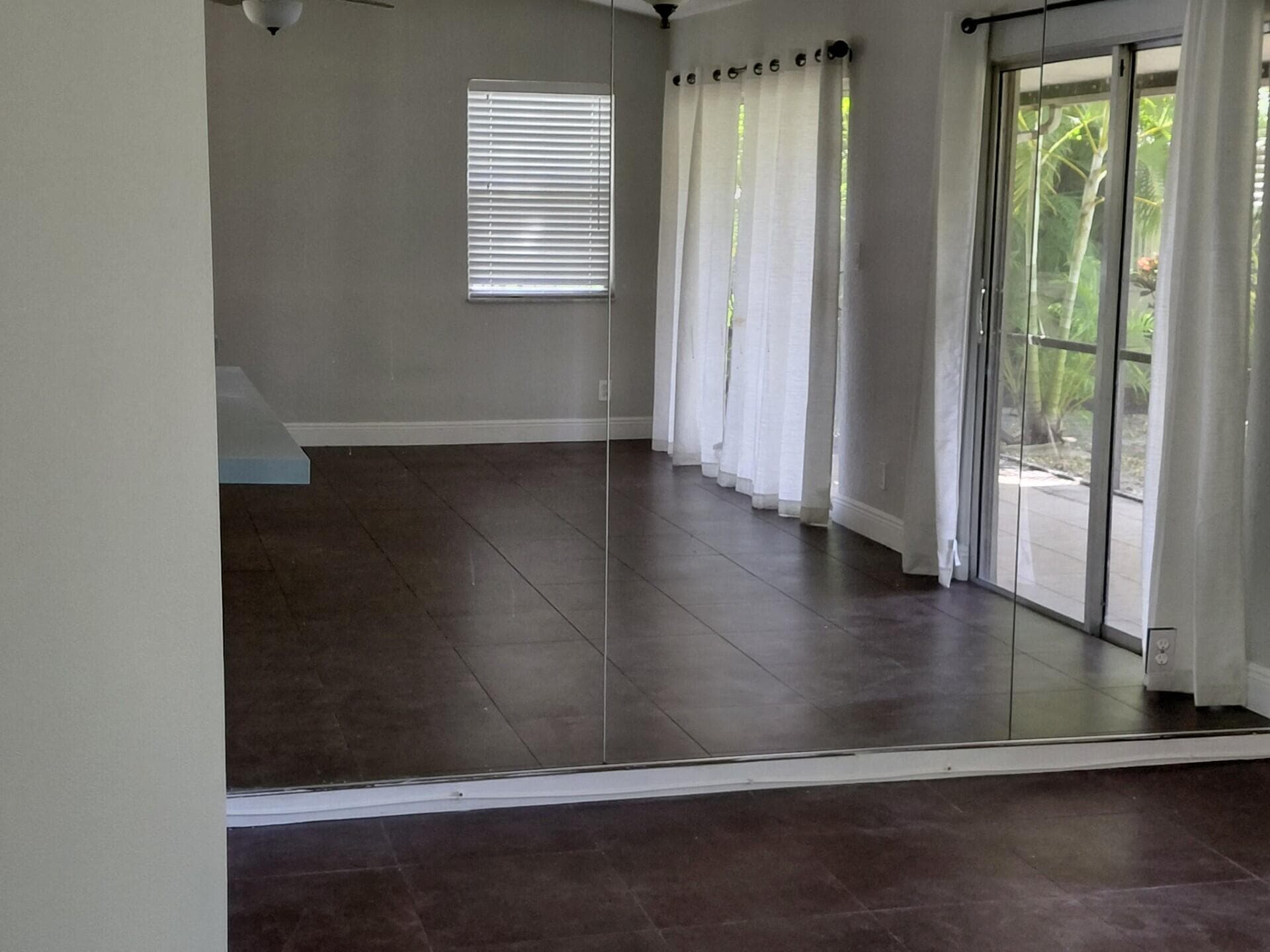 1947 E Discovery Circle E, Deerfield Beach, FL 33442 — photo 9 of 35