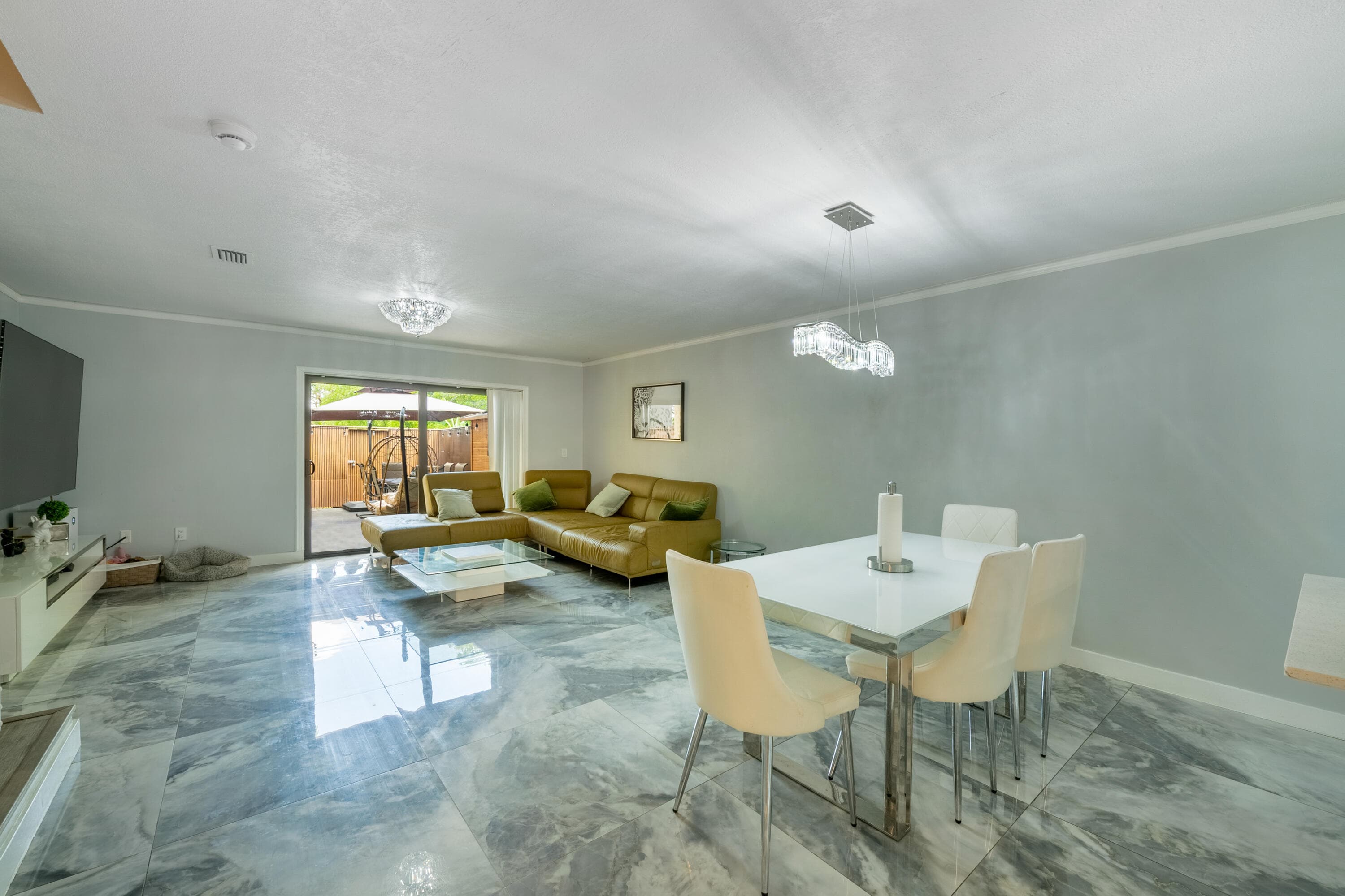 1129 NE 210th Terrace 210, Miami, FL 33179 — photo 1 of 22