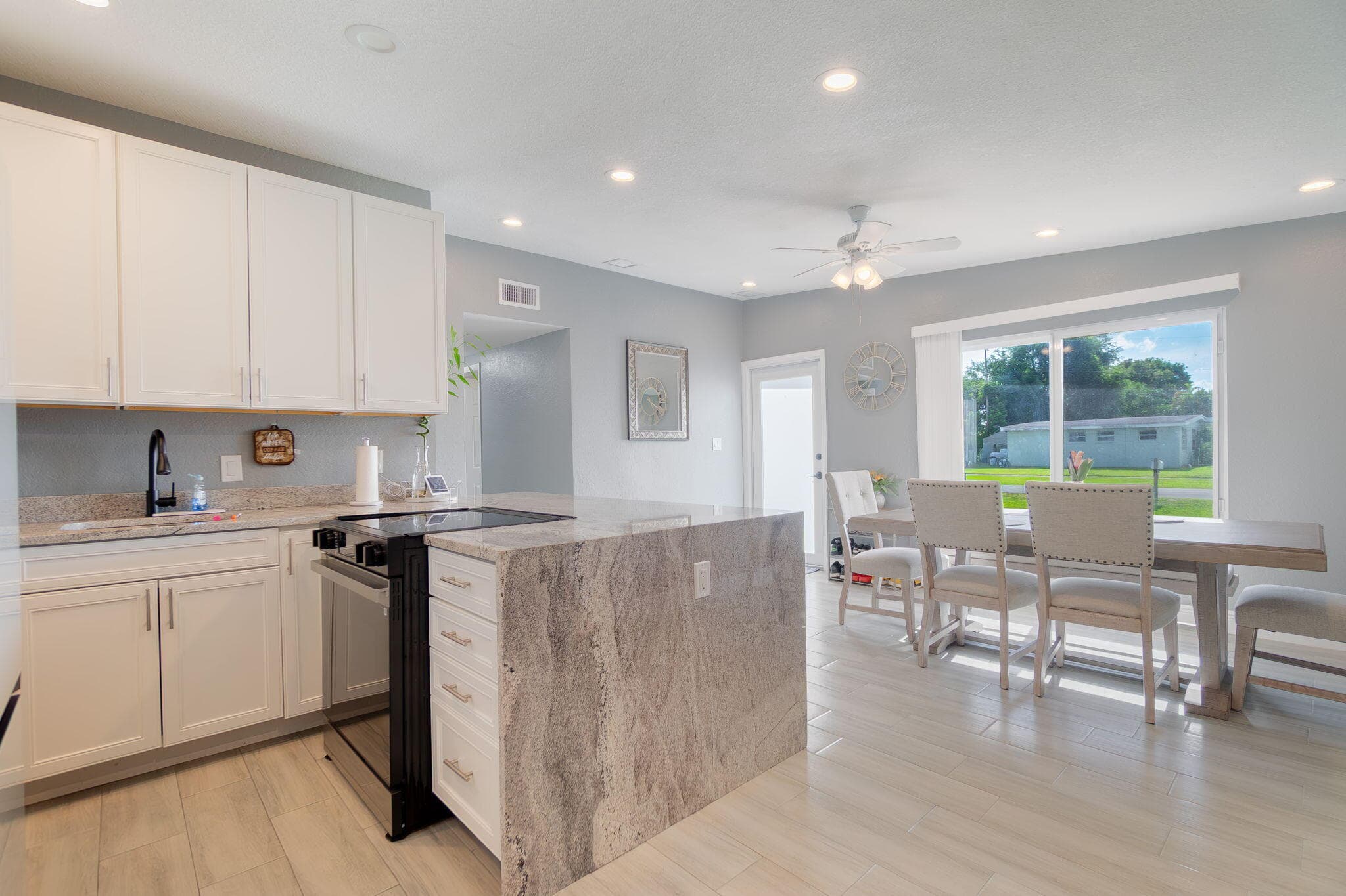 762 Gardenia Drive, Royal Palm Beach, FL 33411 — photo 3 of 33