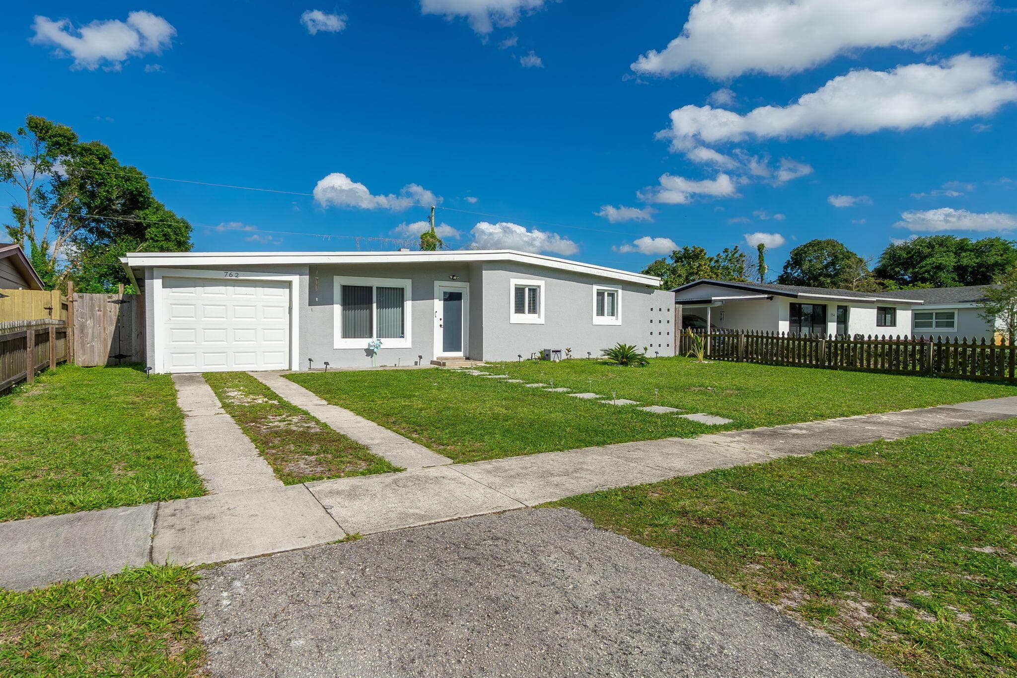 762 Gardenia Drive, Royal Palm Beach, FL 33411 — photo 31 of 33