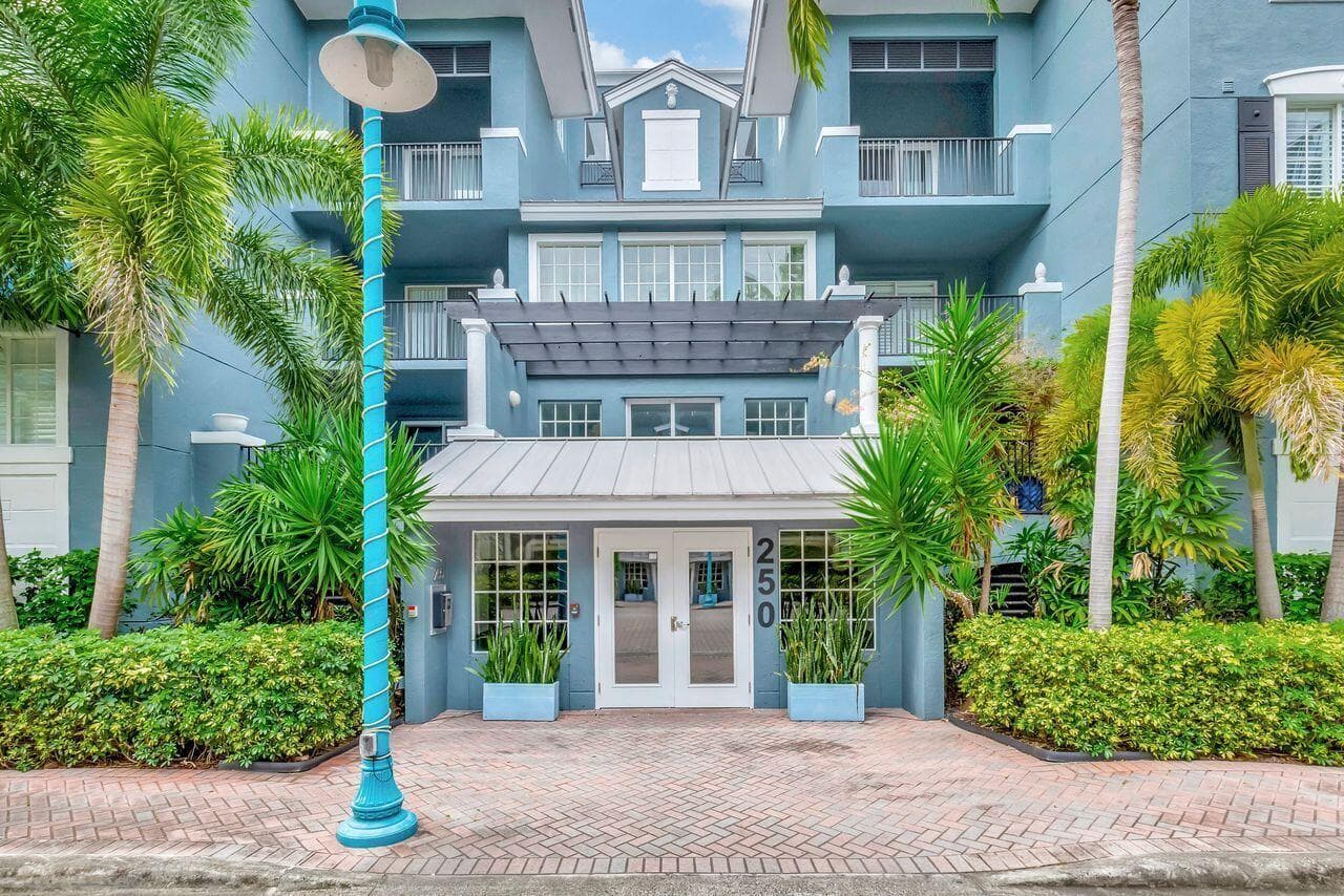 250 NE 3rd Avenue 1408, Delray Beach, FL 33444 — photo 2 of 45