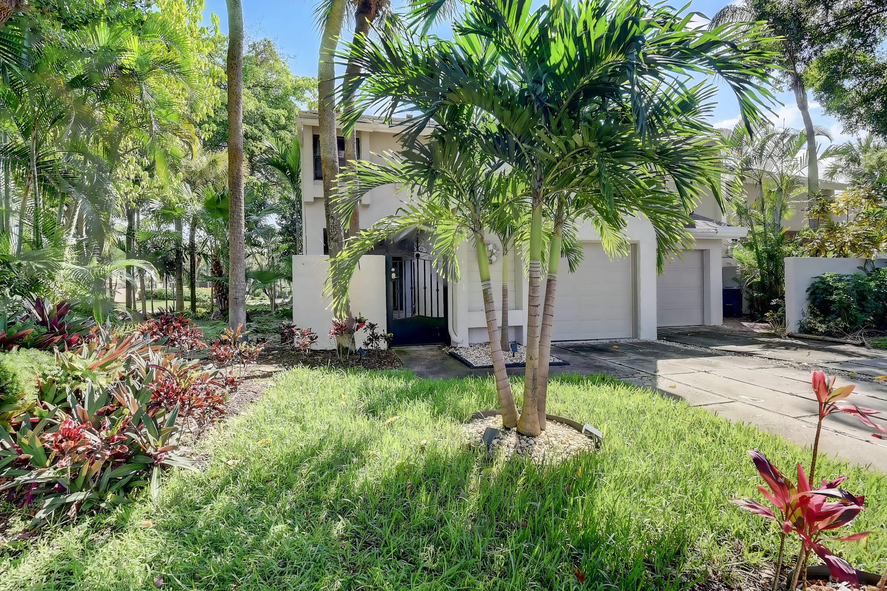 6595 Parkview Drive A, Boca Raton, FL 33433 — photo 3 of 48