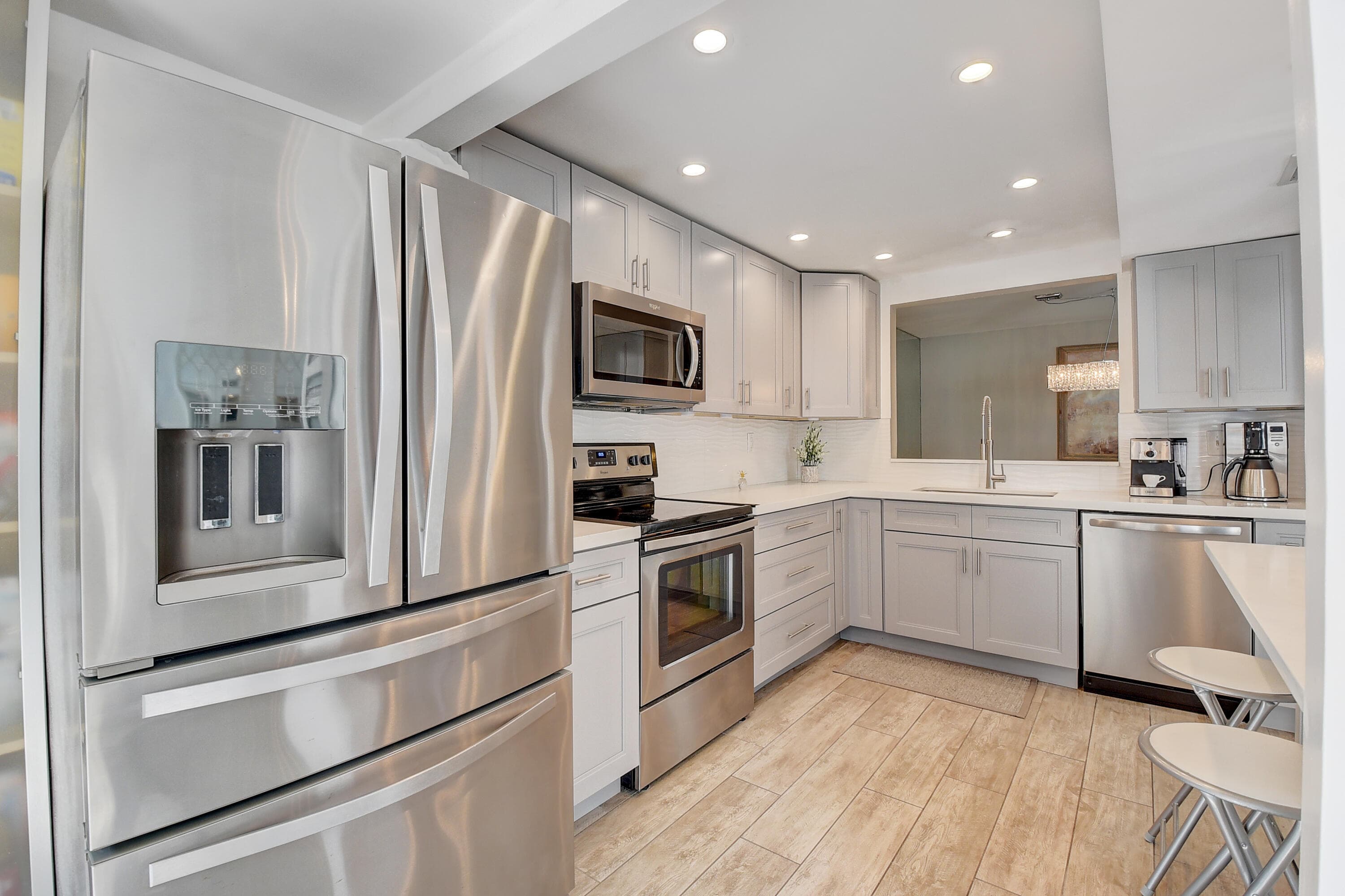 6595 Parkview Drive A, Boca Raton, FL 33433 — photo 12 of 48