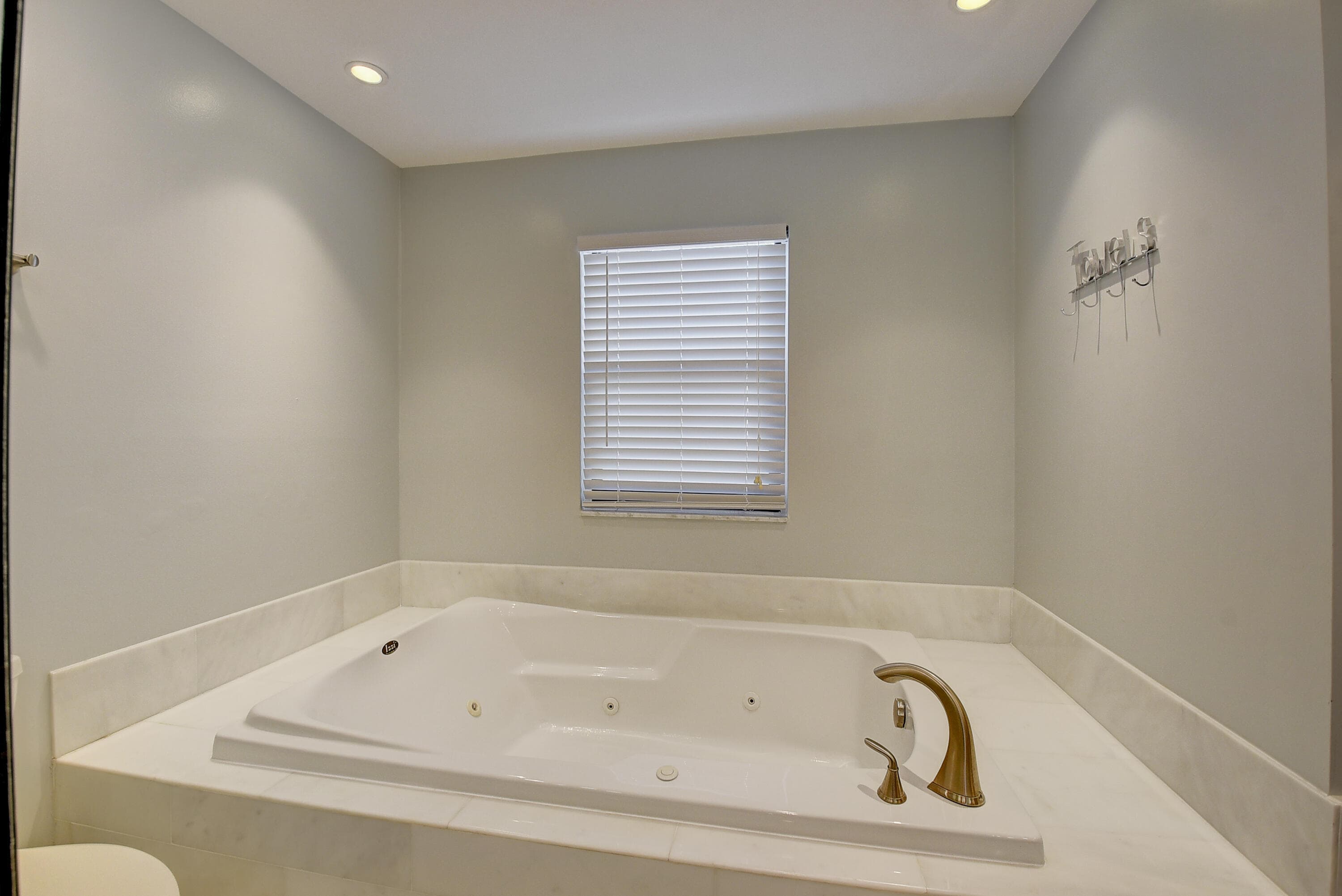 6595 Parkview Drive A, Boca Raton, FL 33433 — photo 32 of 48