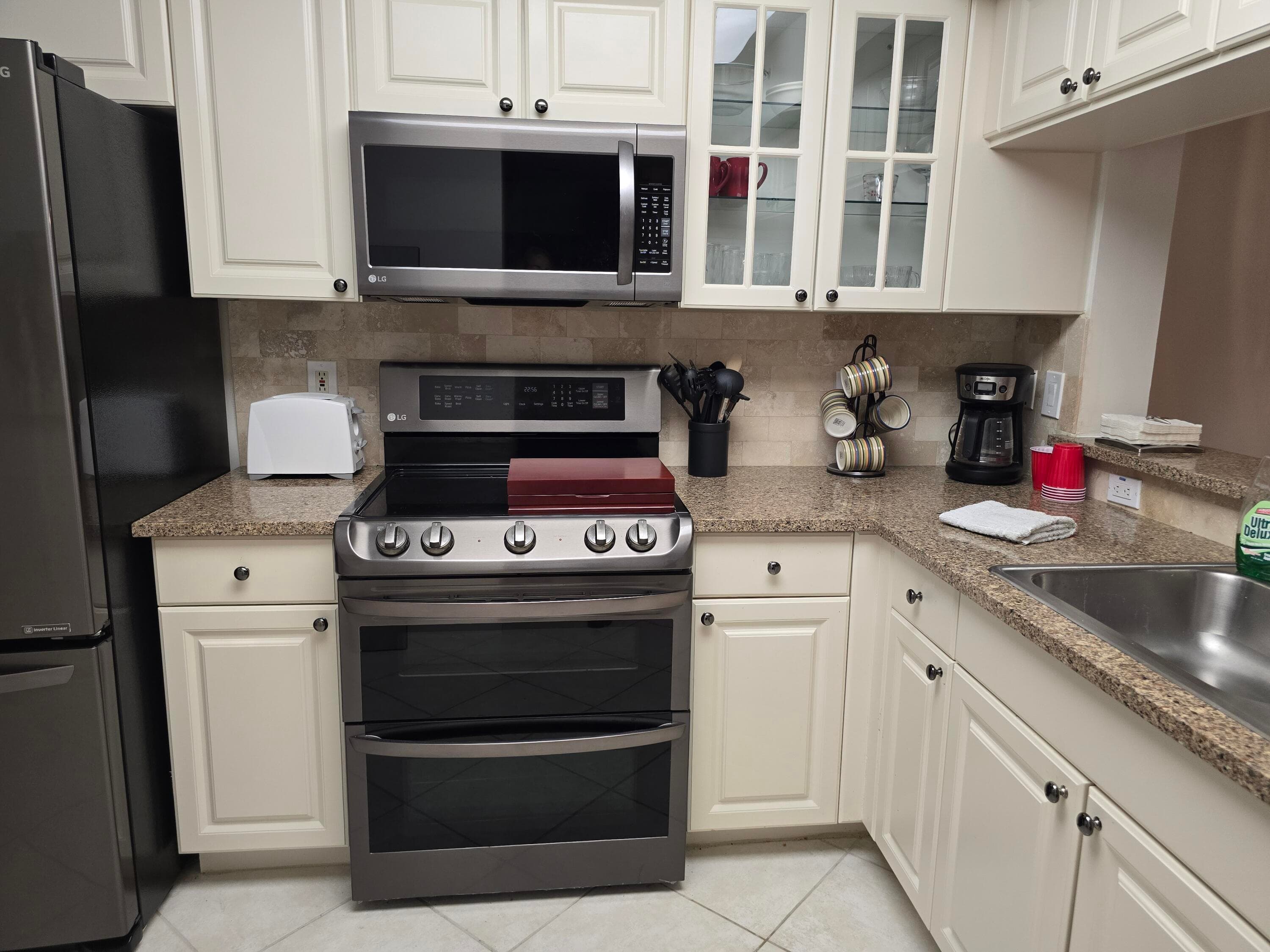 12547 Imperial Isle Drive 304, Boynton Beach, FL 33437 — photo 2 of 31