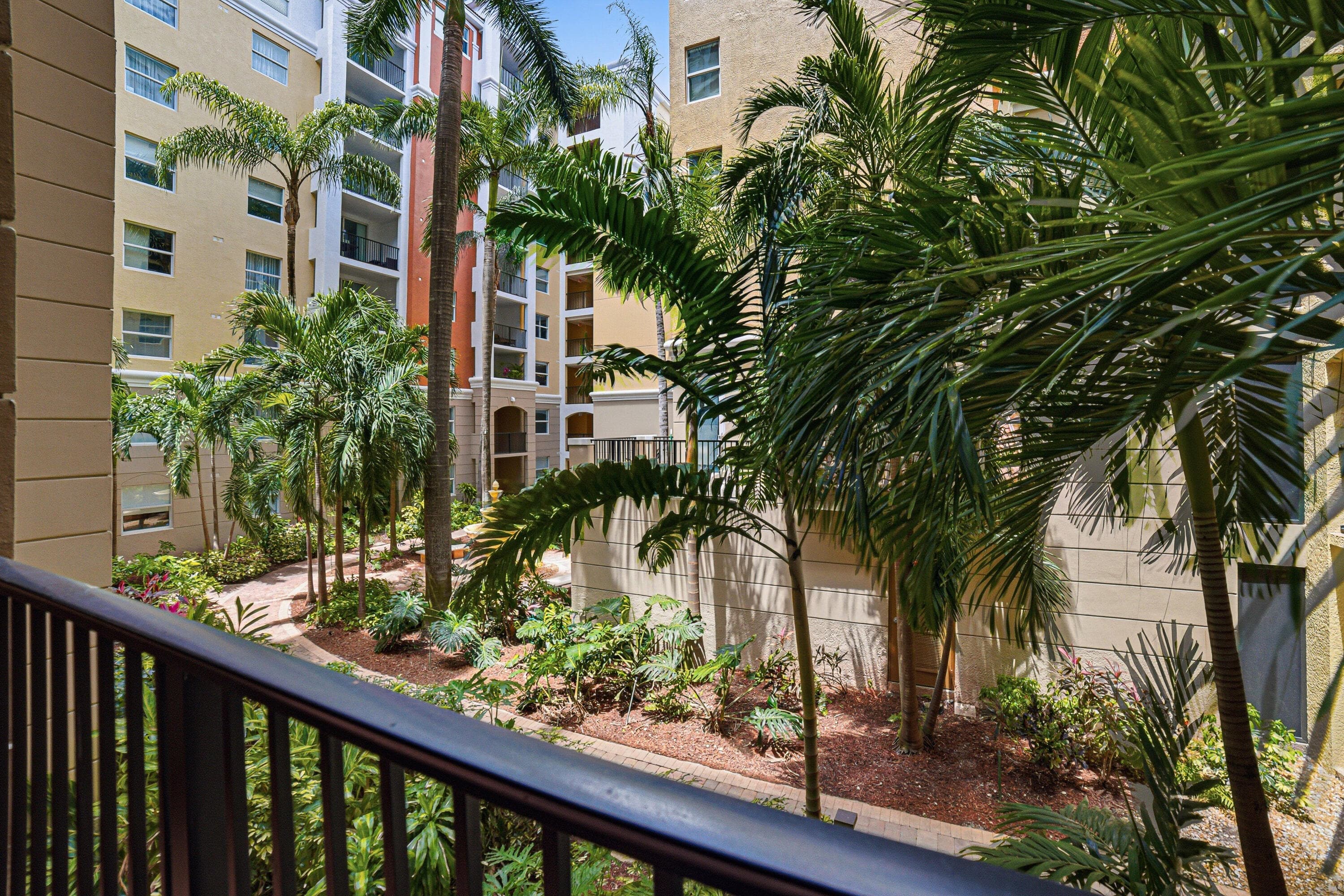 17100 N Bay Road Unit 1214, Sunny Isles Beach, FL 33160 — photo 25 of 38