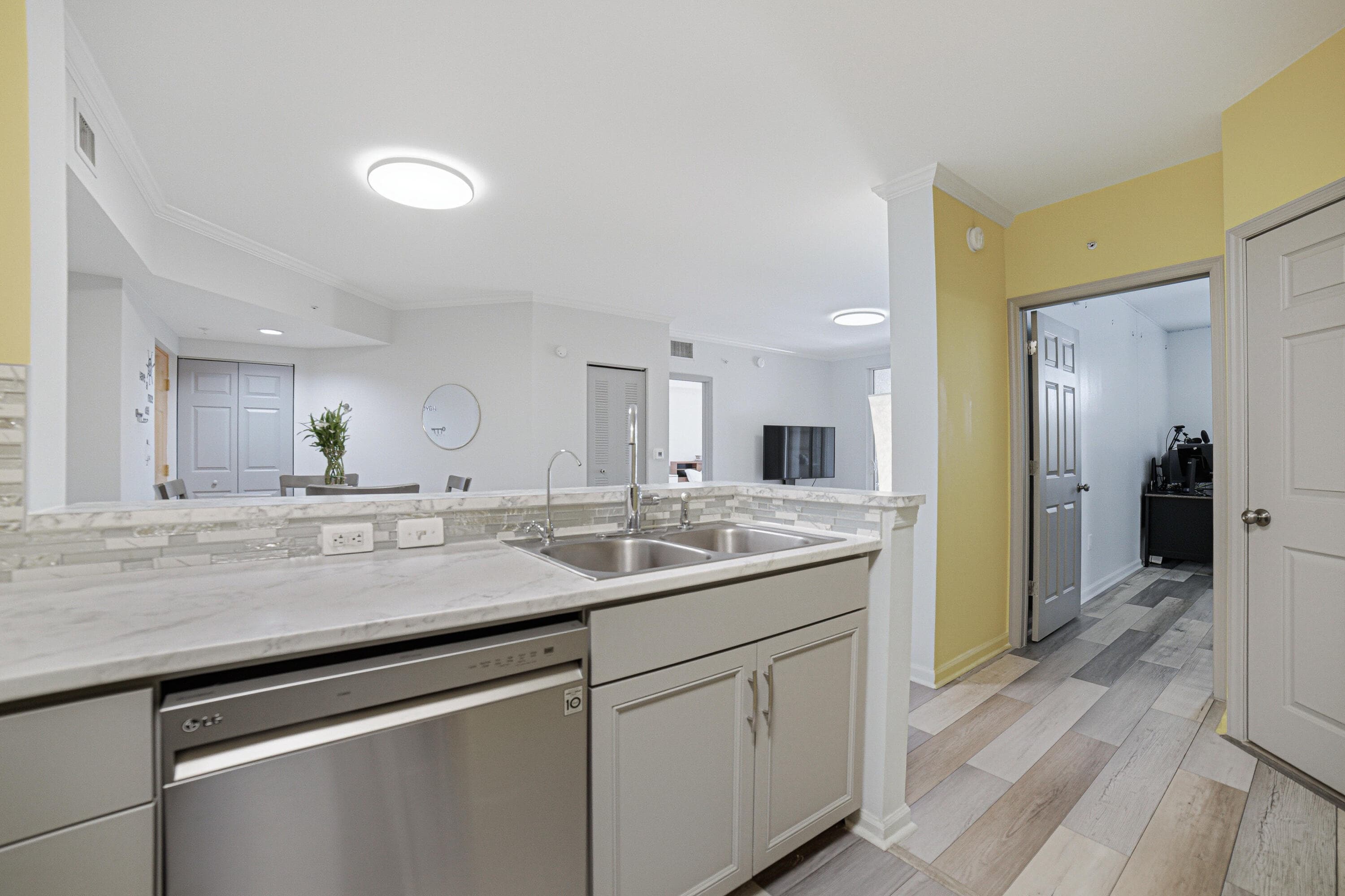 17100 N Bay Road Unit 1214, Sunny Isles Beach, FL 33160 — photo 12 of 38