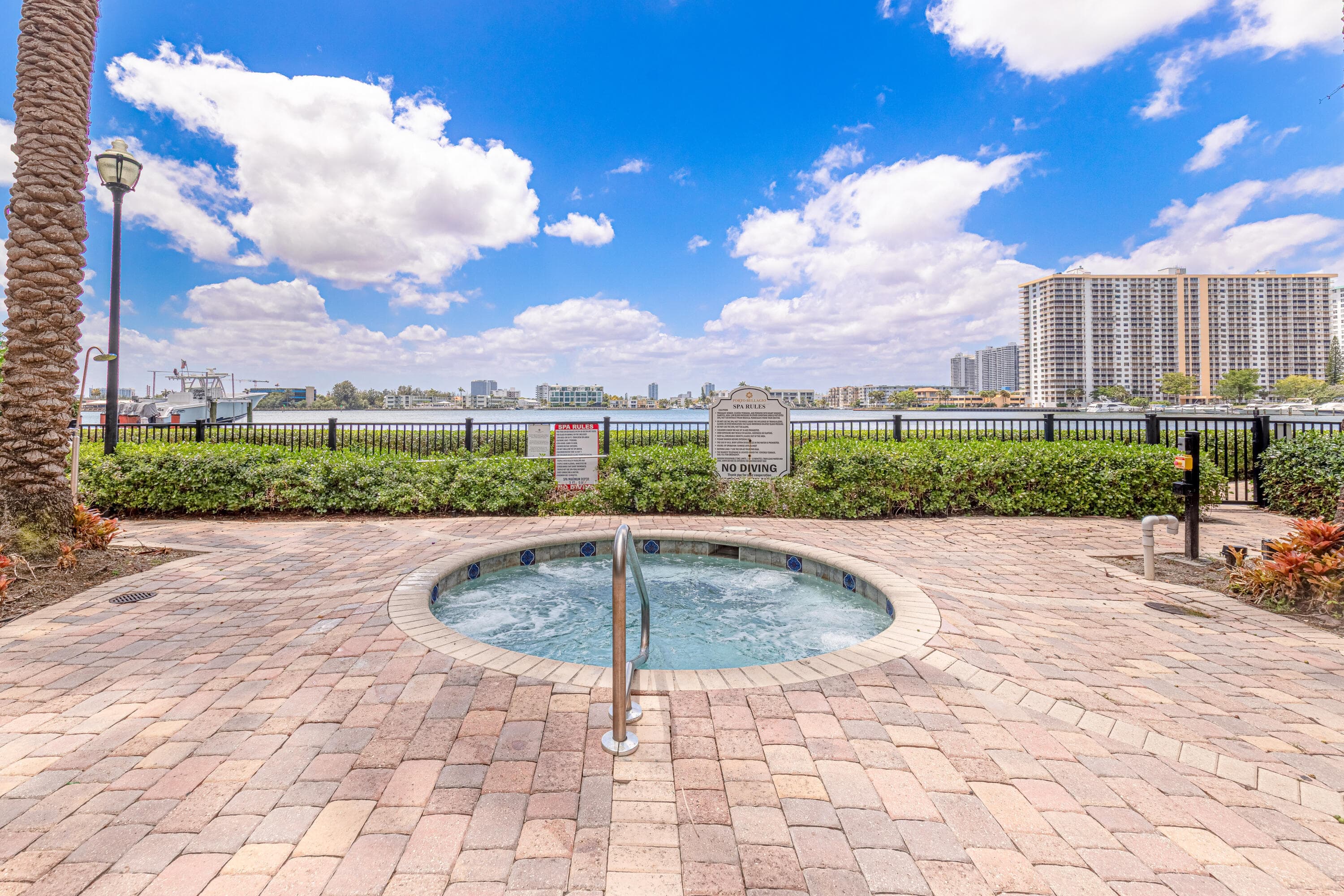 17100 N Bay Road Unit 1214, Sunny Isles Beach, FL 33160 — photo 7 of 38