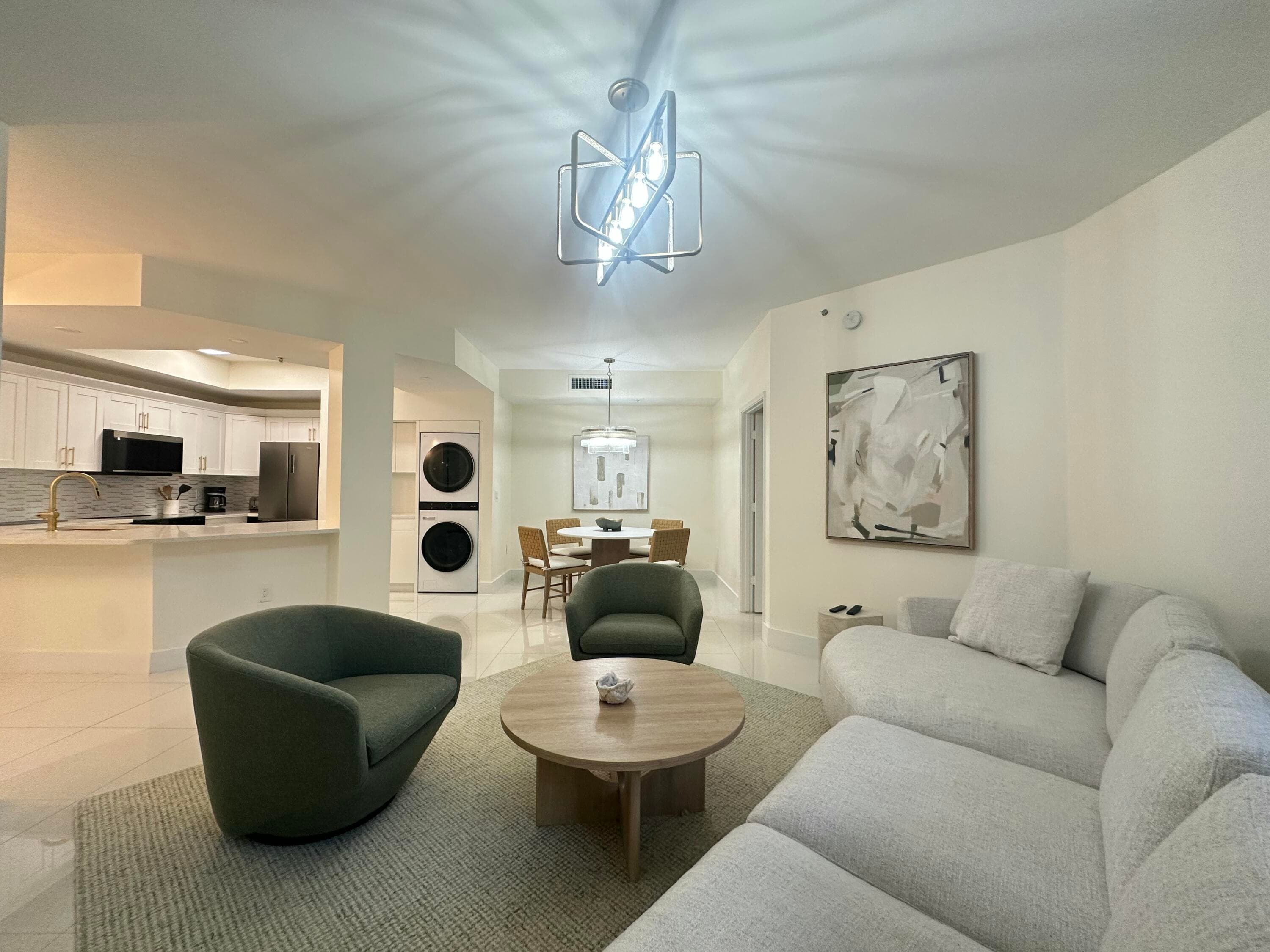 630 S Sapodilla Avenue 110, West Palm Beach, FL 33401 — photo 1 of 37