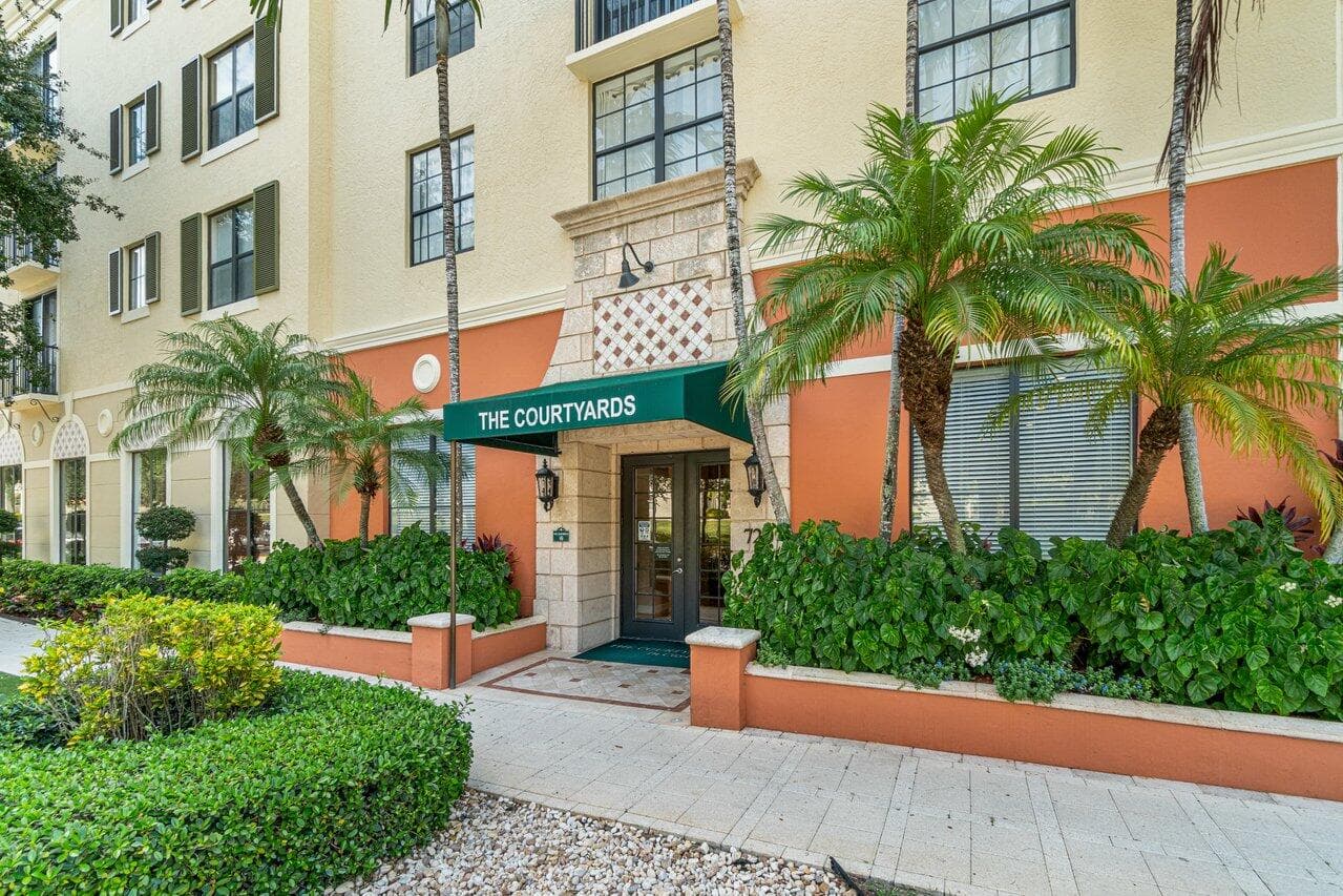 630 S Sapodilla Avenue 110, West Palm Beach, FL 33401 — photo 22 of 37