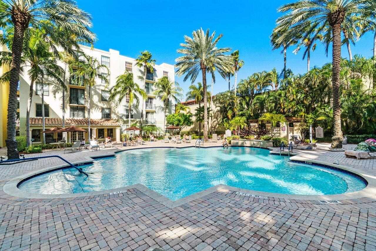 630 S Sapodilla Avenue 110, West Palm Beach, FL 33401 — photo 29 of 37