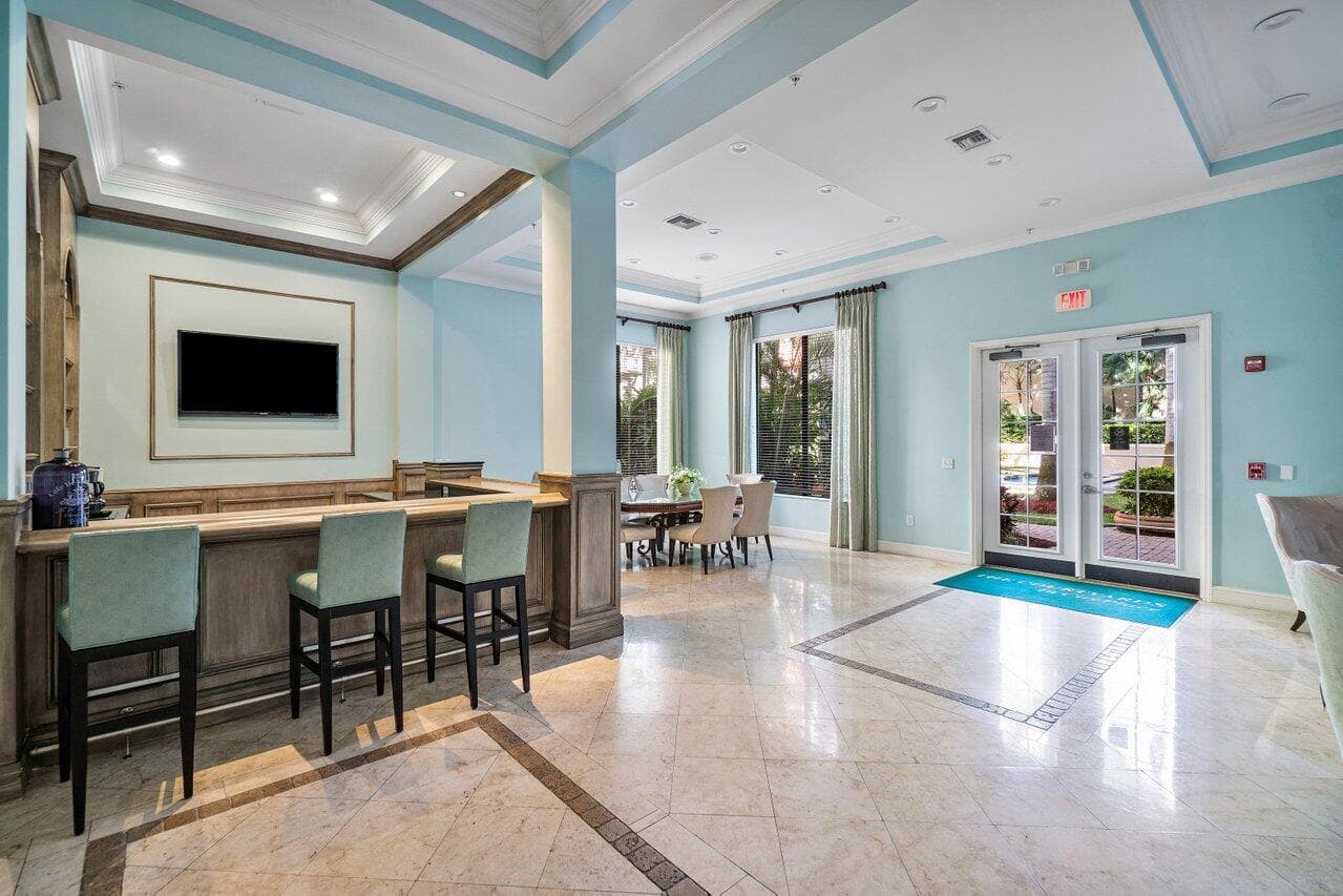 630 S Sapodilla Avenue 110, West Palm Beach, FL 33401 — photo 35 of 37