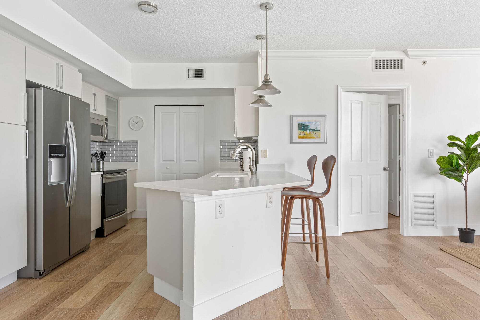 600 S Dixie Highway 519, West Palm Beach, FL 33401 — photo 15 of 24