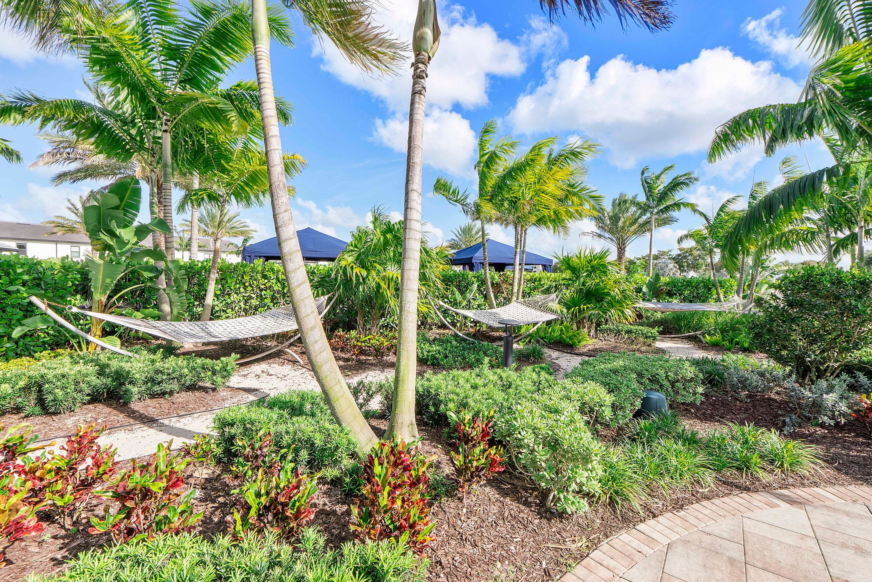 4640 E Pinehurst Trl Trail E, Fort Lauderdale, FL 33309 — photo 79 of 91