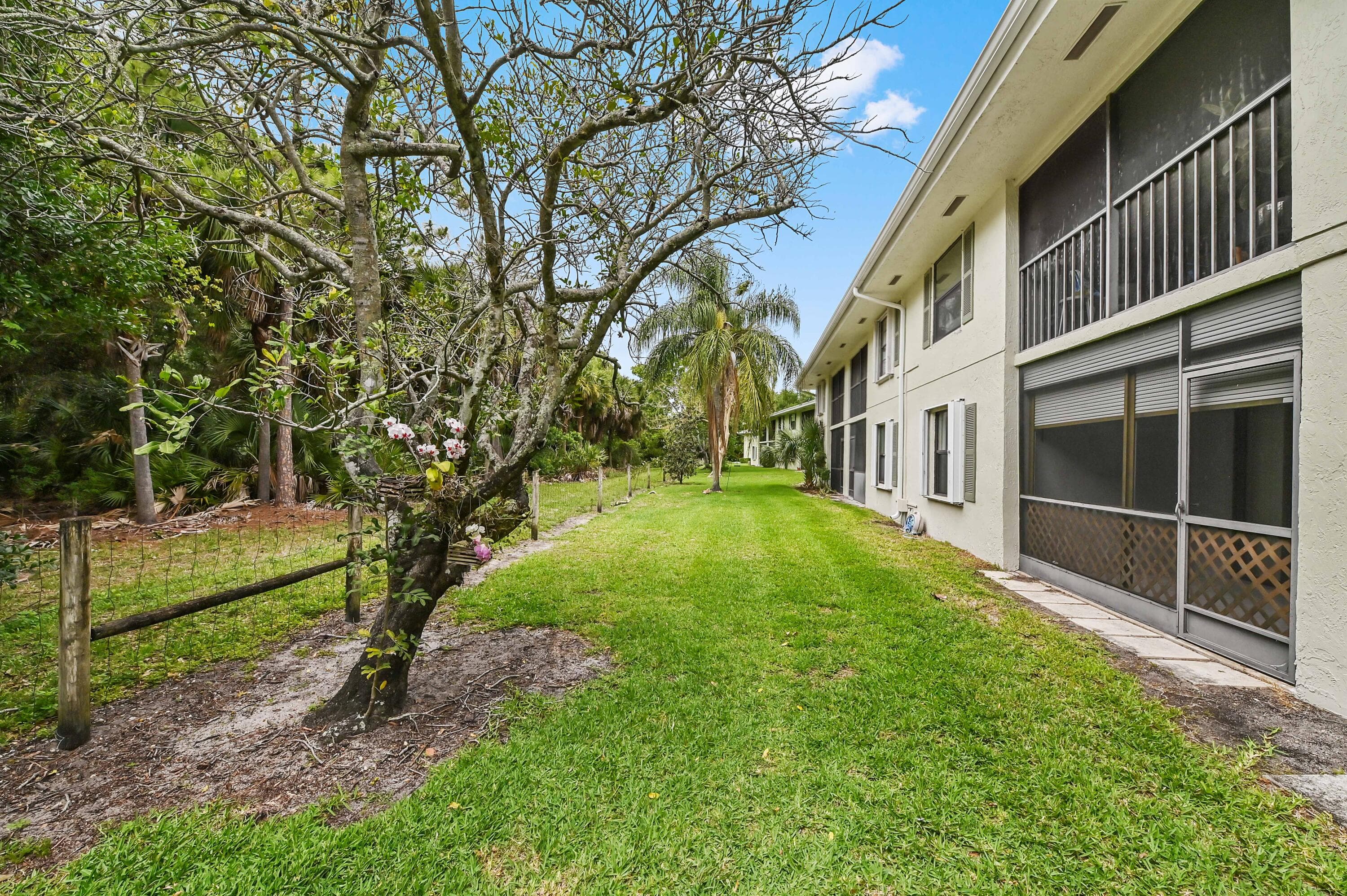 1701 Sabal Ridge Circle B, Palm Beach Gardens, FL 33418 — photo 23 of 24