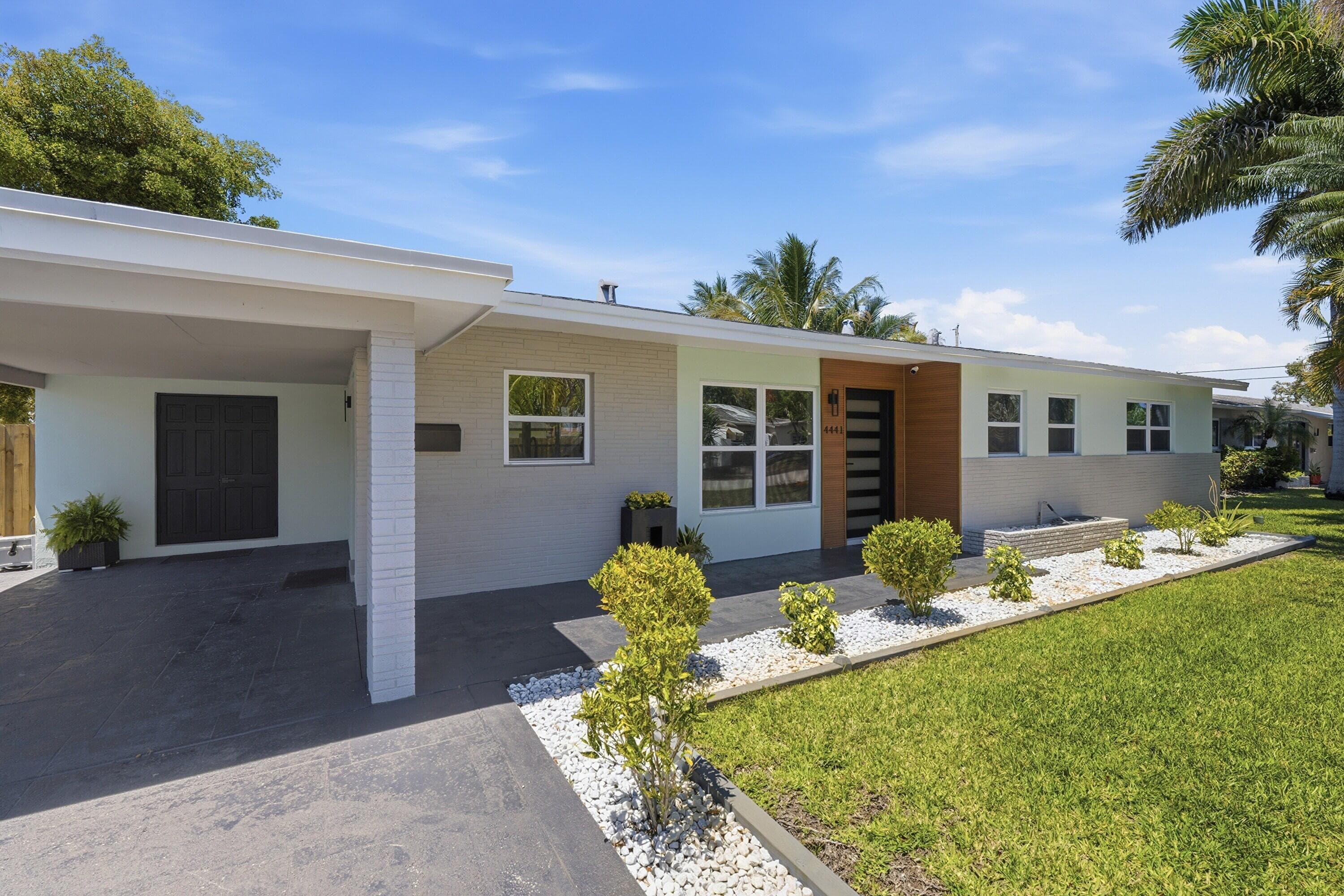4441 NE 15th Avenue, Oakland Park, FL 33334 — photo 5 of 45
