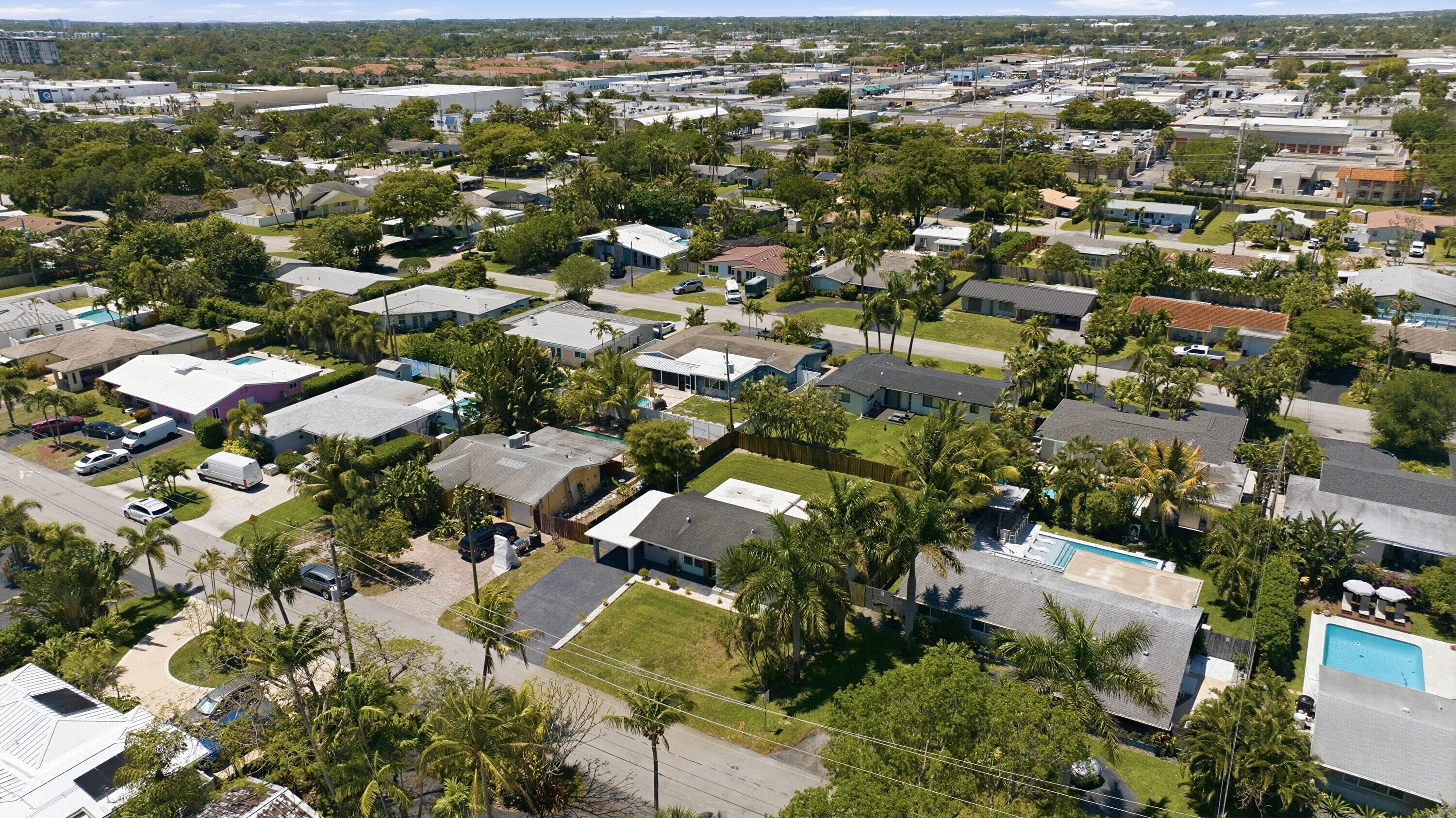 4441 NE 15th Avenue, Oakland Park, FL 33334 — photo 34 of 45