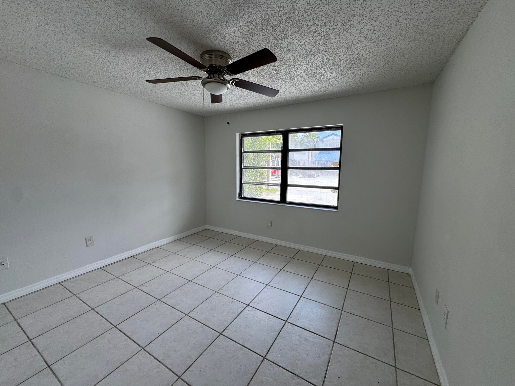 8917 SW Grand Canal Drive, Miami, FL 33174 — photo 21 of 36