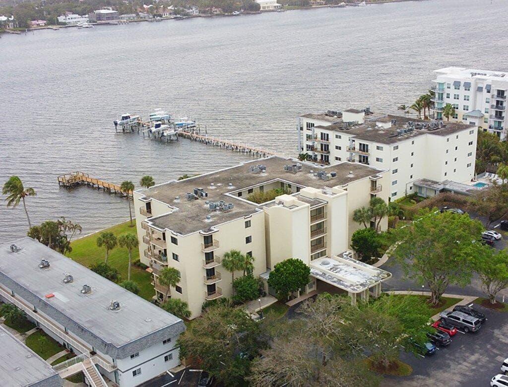 1202 S Lake Drive 502, Lantana, FL 33462 — photo 4 of 22