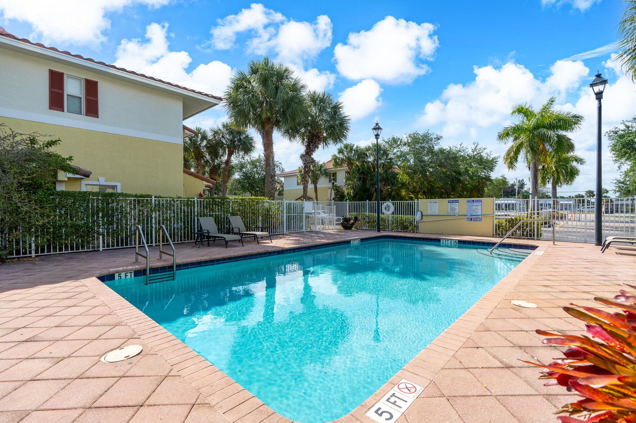 2543 NW 31st Court 2543, Oakland Park, FL 33309 — photo 39 of 44