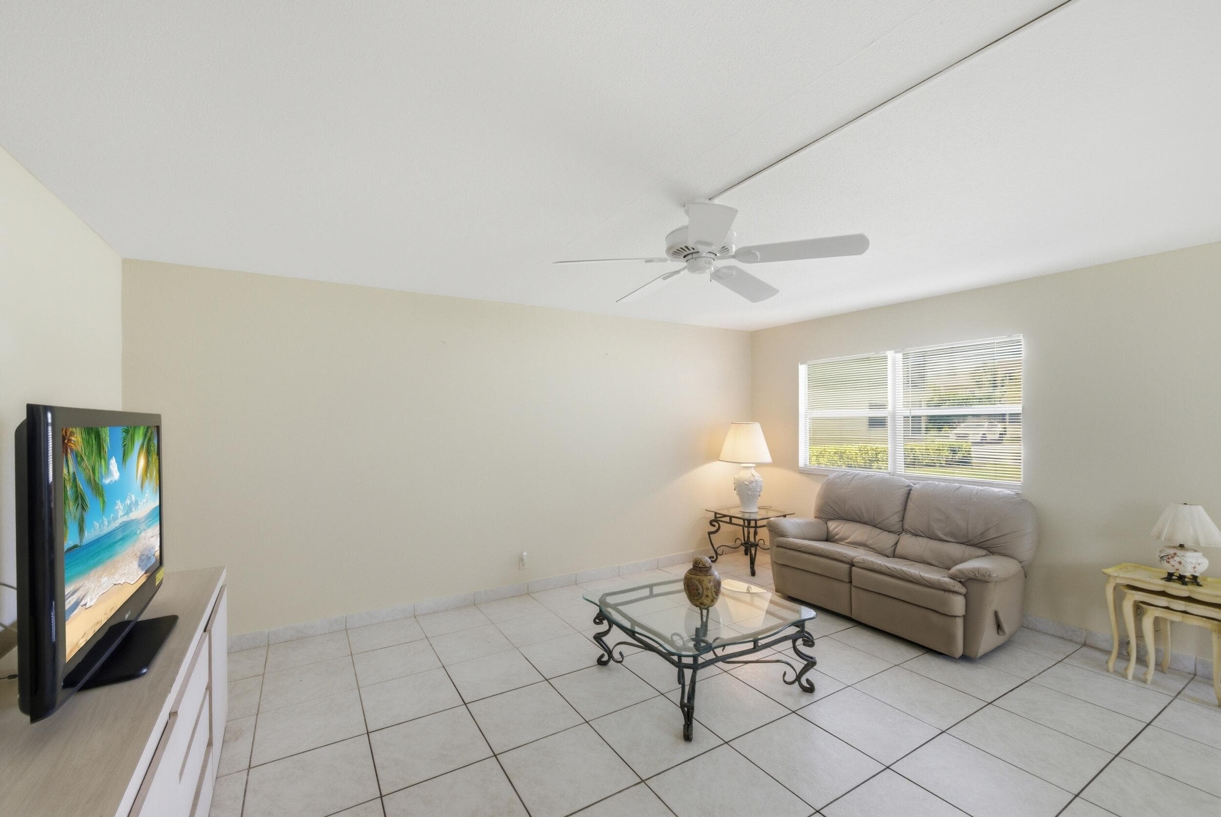 724 Flanders P, Delray Beach, FL 33484 — photo 10 of 56