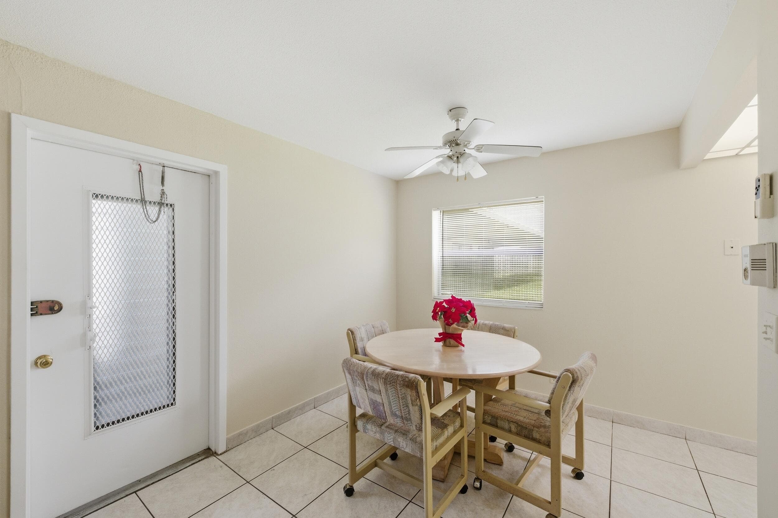 724 Flanders P, Delray Beach, FL 33484 — photo 14 of 56