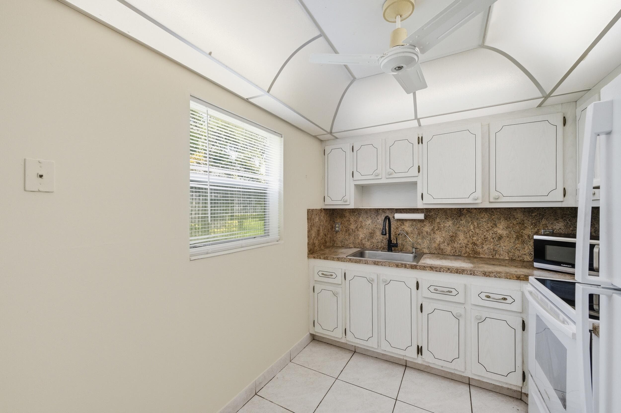 724 Flanders P, Delray Beach, FL 33484 — photo 18 of 56