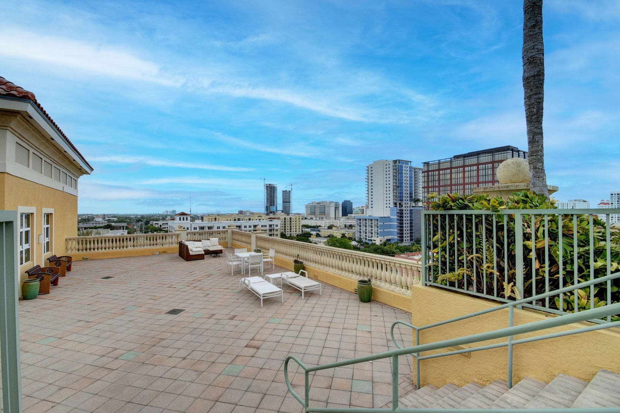 403 S Sapodilla Avenue 307, West Palm Beach, FL 33401 — photo 41 of 53