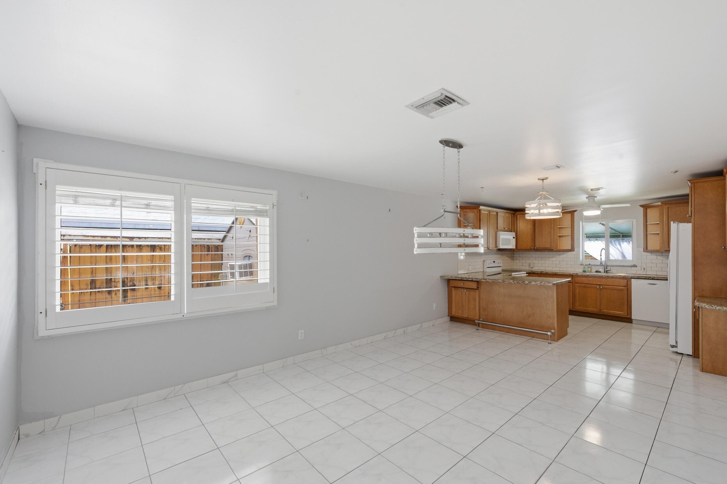 2816 SW 17th Street, Fort Lauderdale, FL 33312 — photo 10 of 36