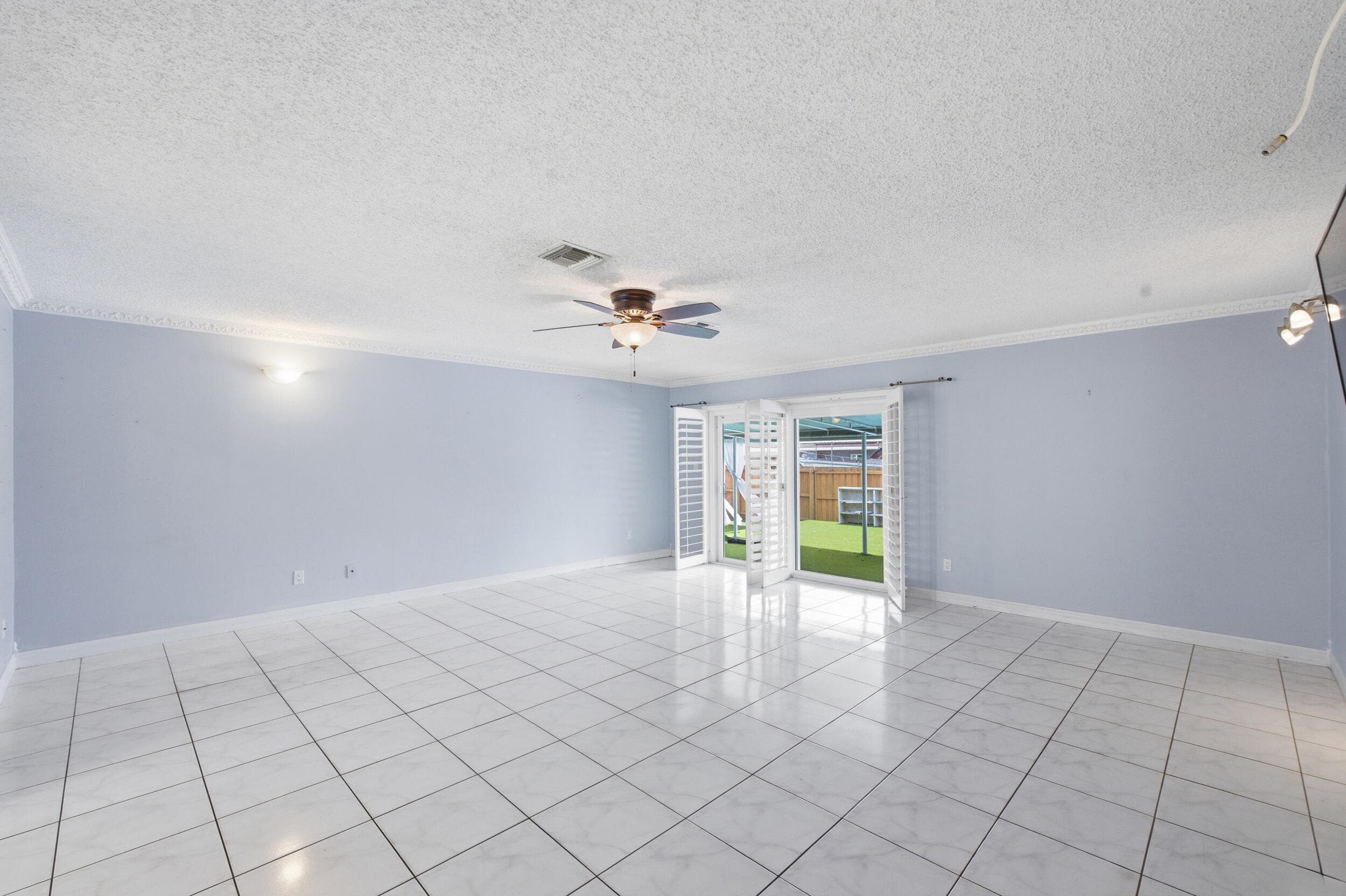 2816 SW 17th Street, Fort Lauderdale, FL 33312 — photo 8 of 36