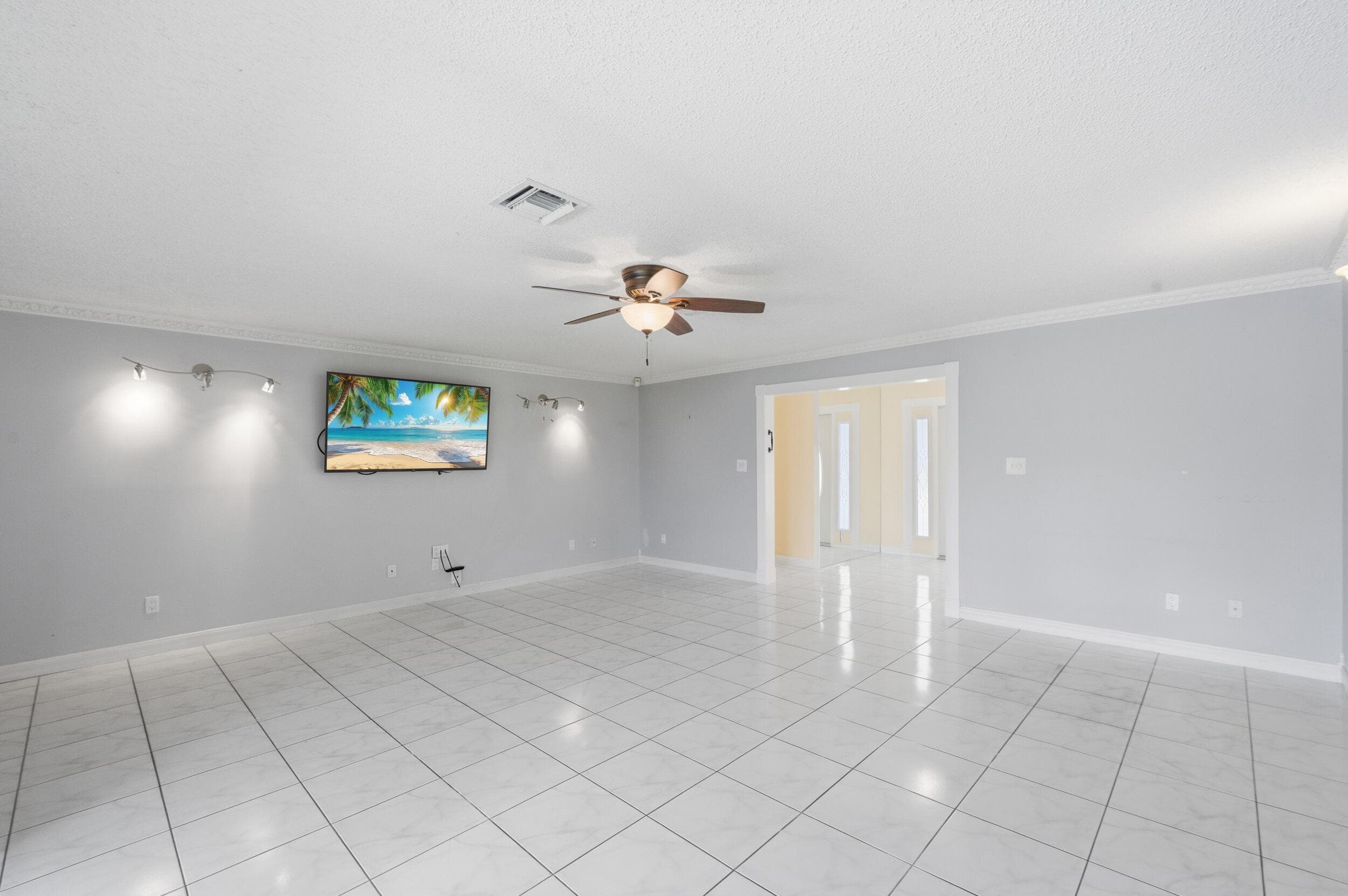 2816 SW 17th Street, Fort Lauderdale, FL 33312 — photo 6 of 36
