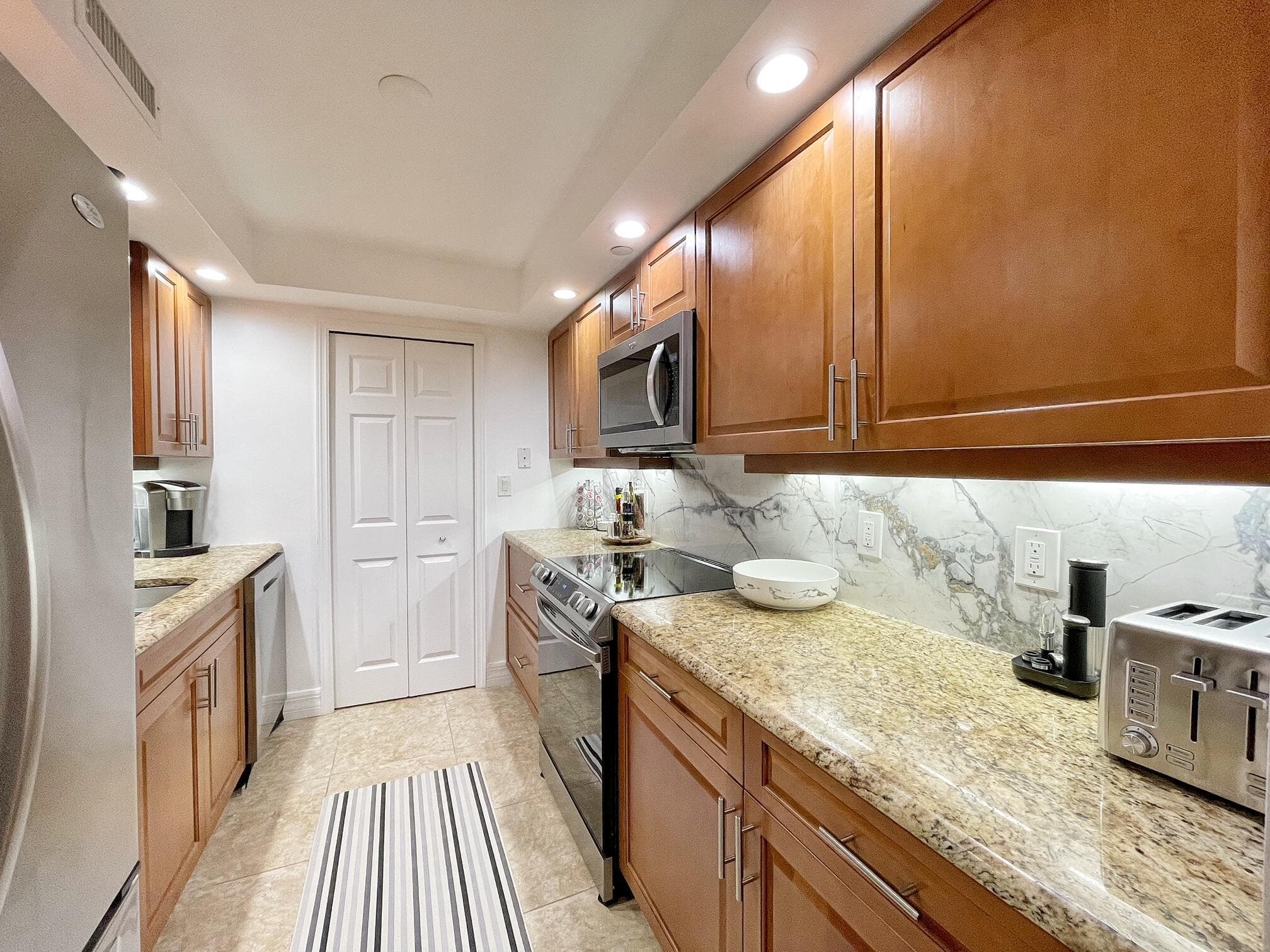 3000 N Ocean Drive 16-b, Singer Island, FL 33404 — photo 10 of 59