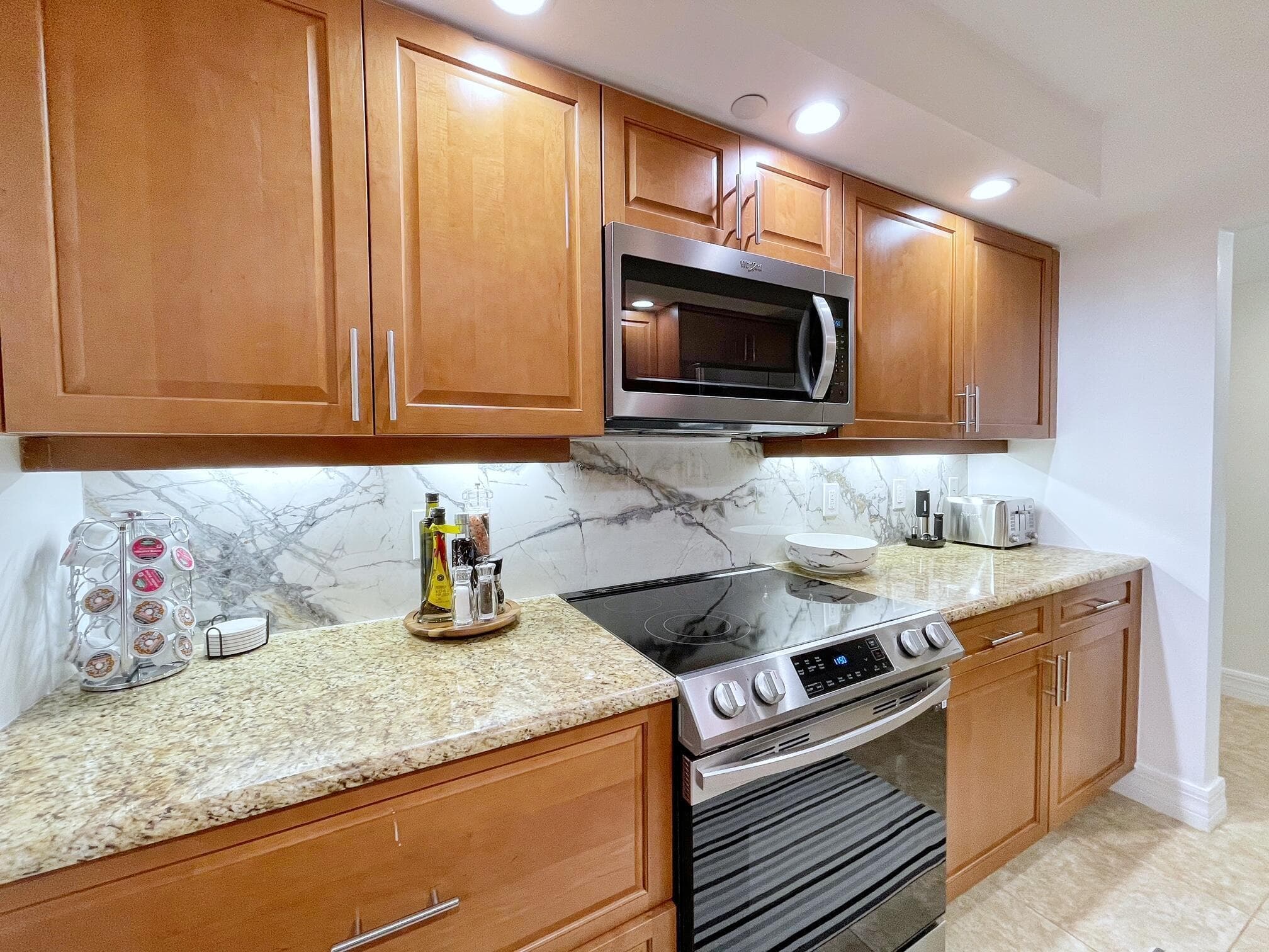 3000 N Ocean Drive 16-b, Singer Island, FL 33404 — photo 13 of 59