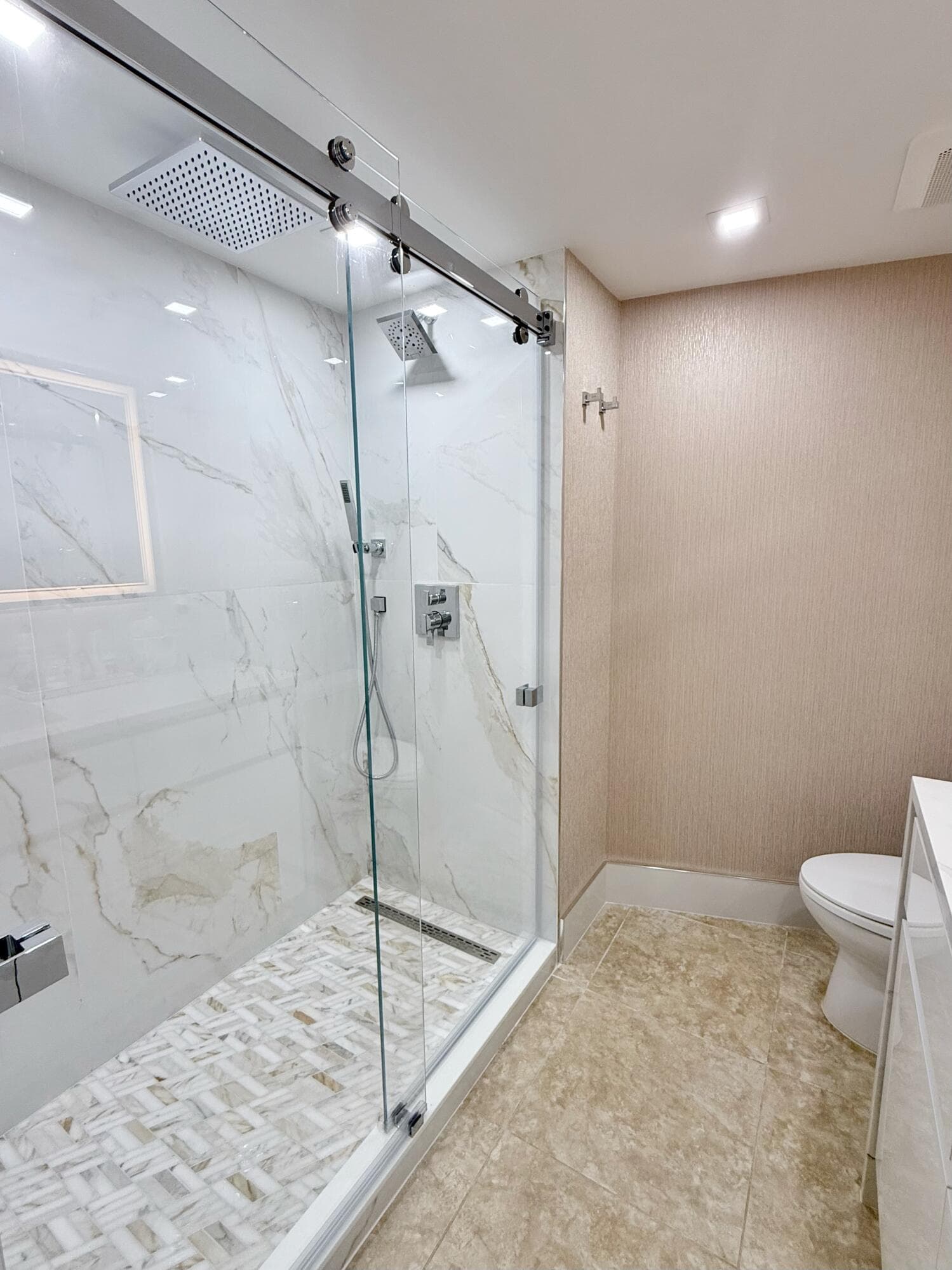 3000 N Ocean Drive 16-b, Singer Island, FL 33404 — photo 18 of 59