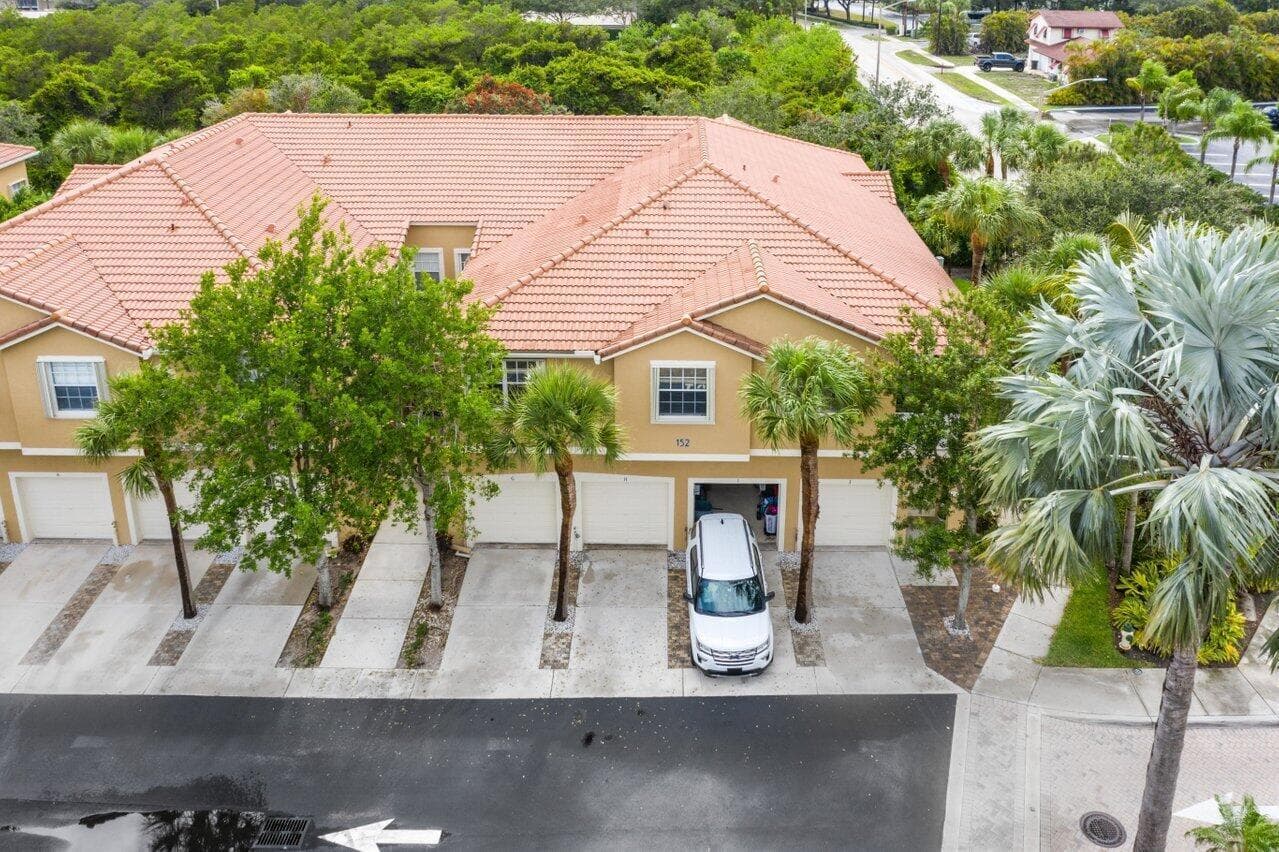 152 Village Boulevard H, Tequesta, FL 33469 — photo 24 of 32