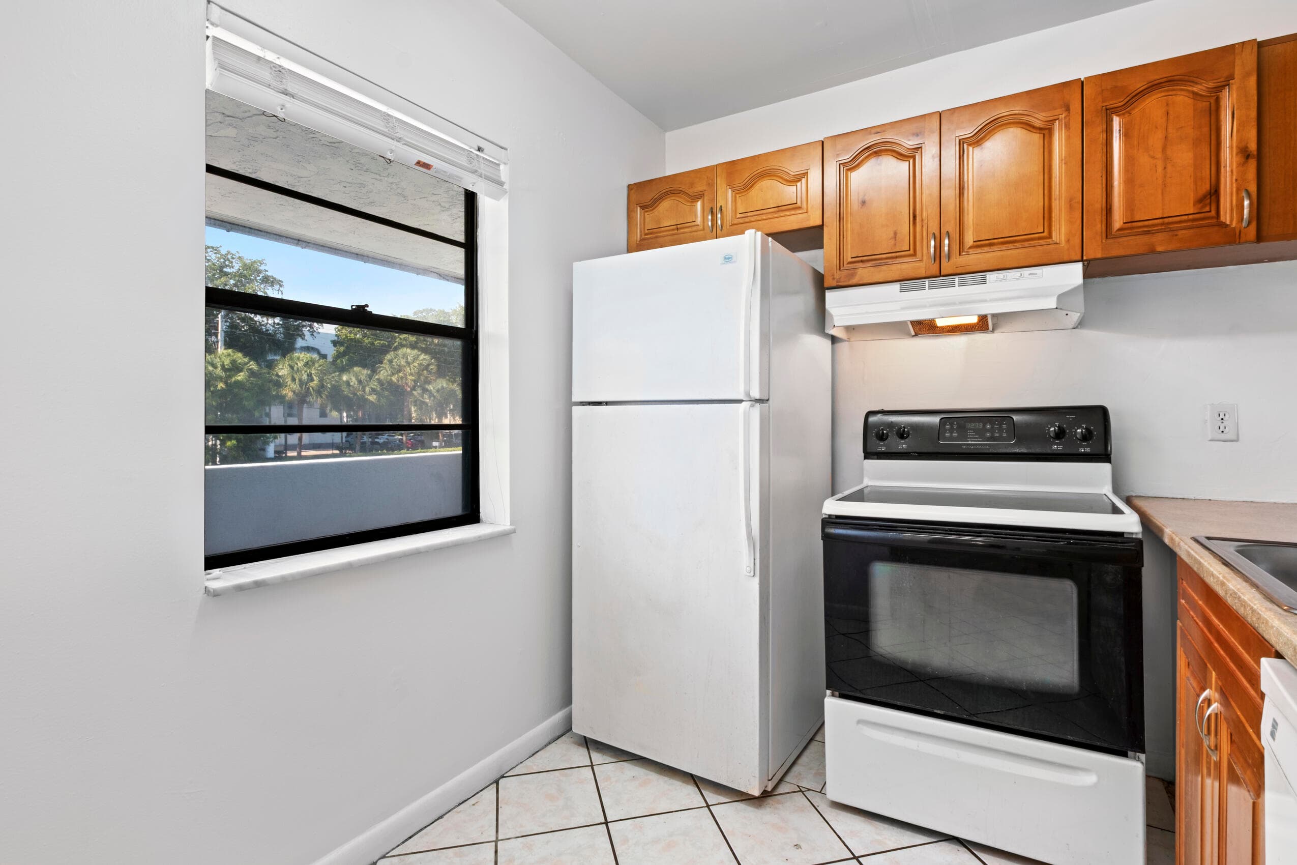 825 NW 13th Street 223, Boca Raton, FL 33486 — photo 9 of 41