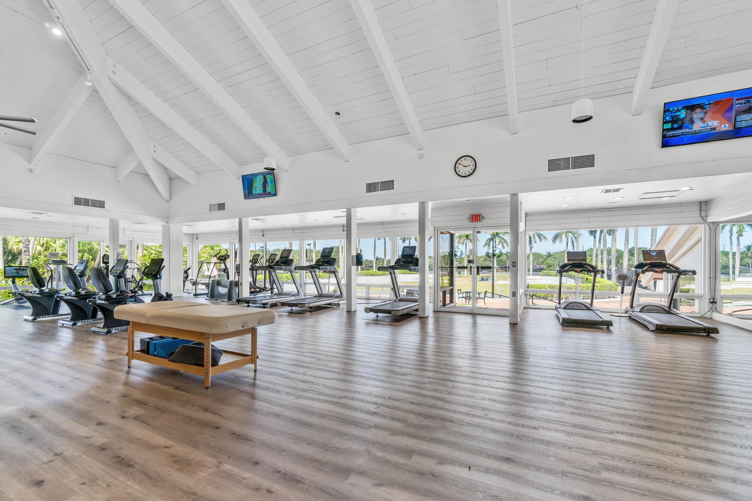 11863 Wimbledon Circle 407, Wellington, FL 33414 — photo 11 of 39