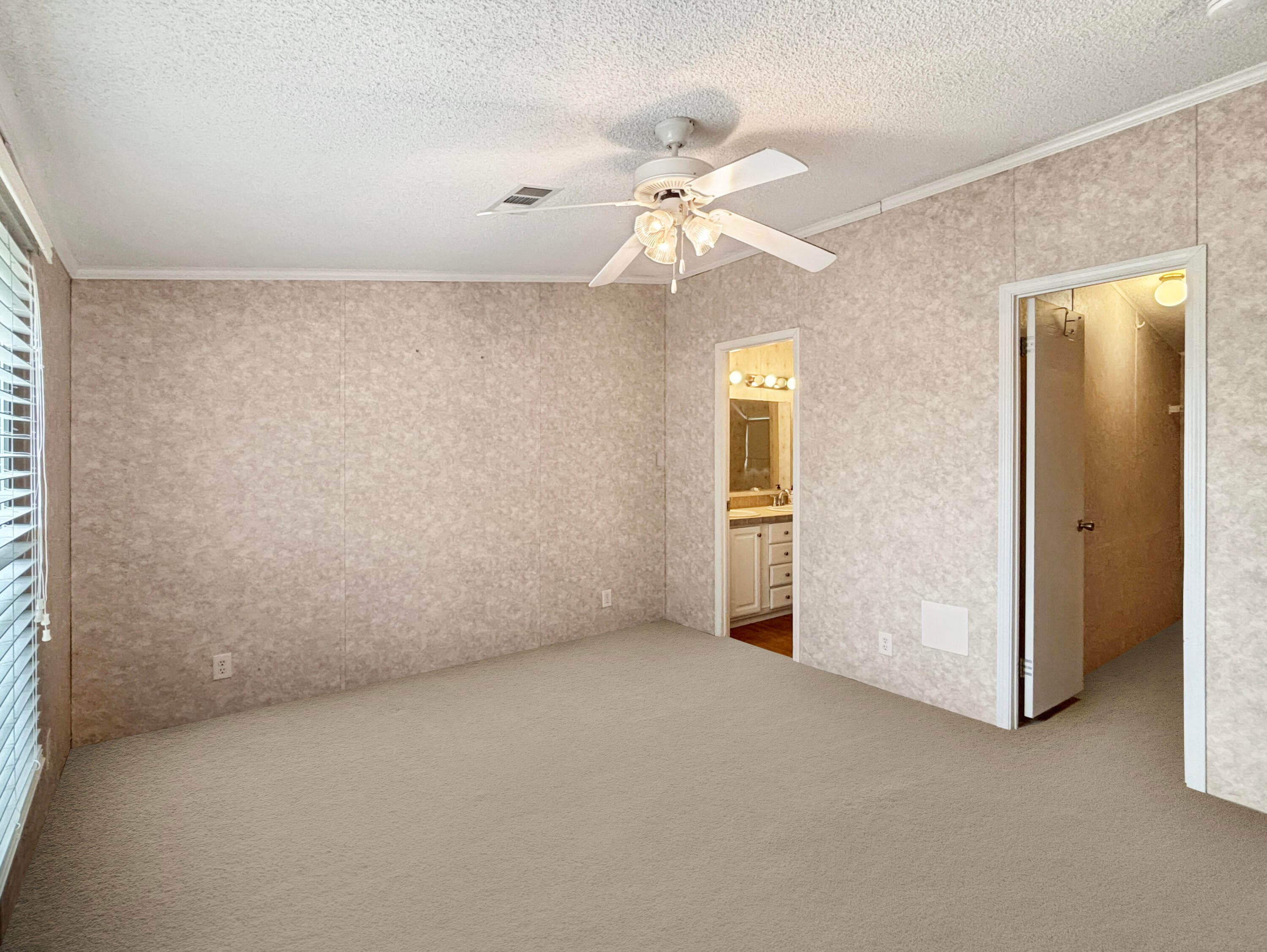 7568 SE Swan Avenue, Hobe Sound, FL 33455 — photo 12 of 29