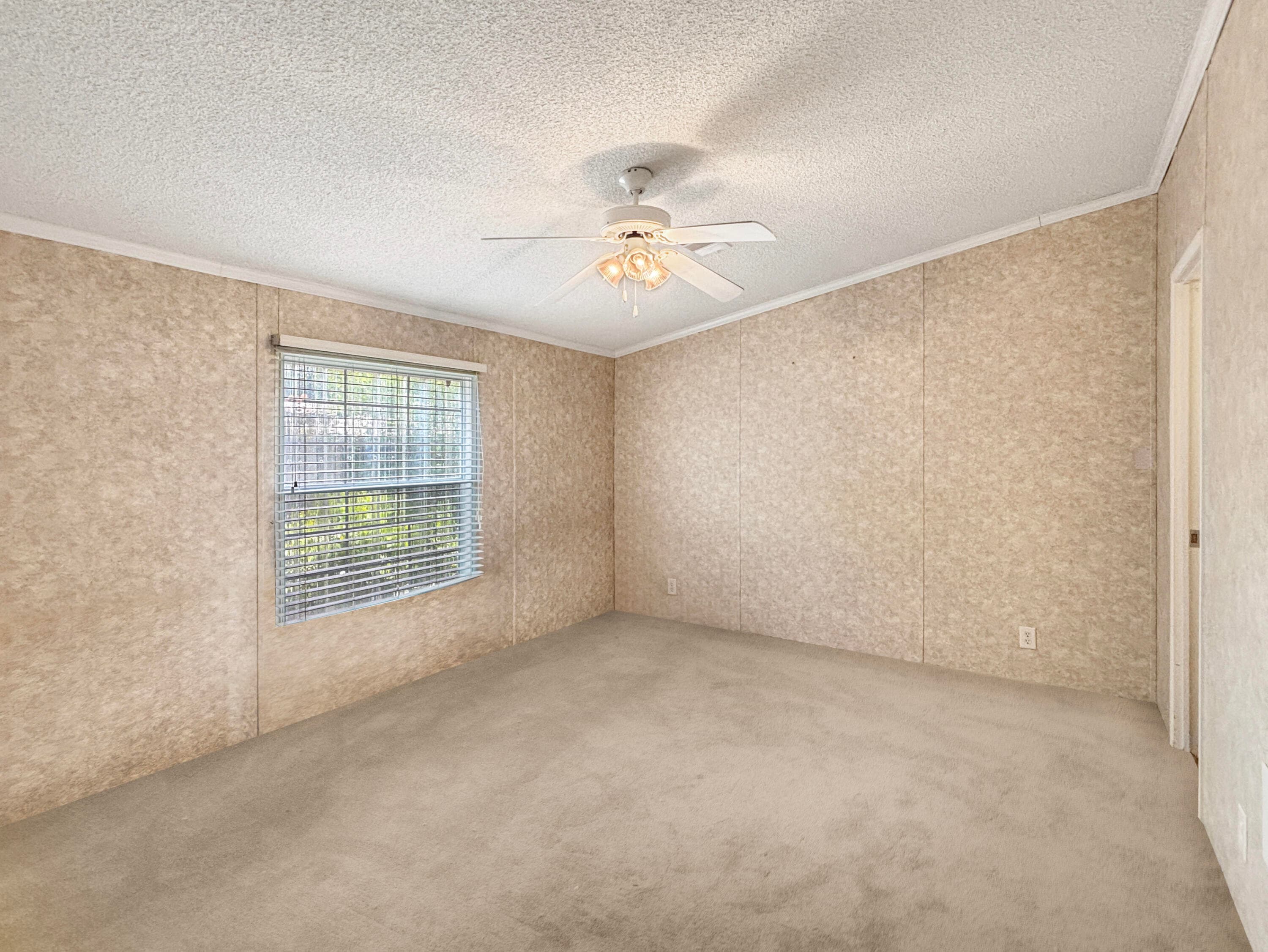 7568 SE Swan Avenue, Hobe Sound, FL 33455 — photo 11 of 29