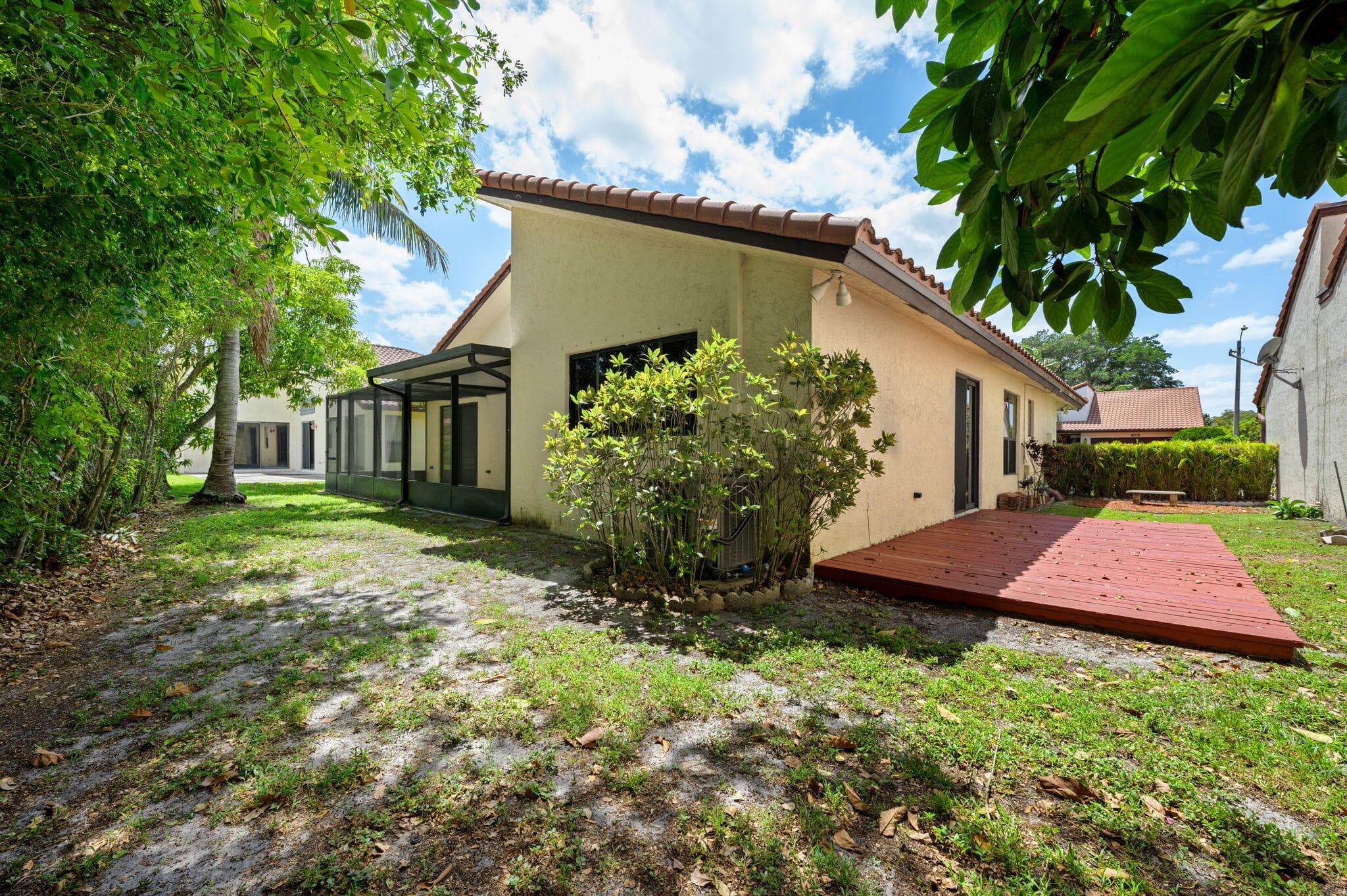 7039 Golf Pointe Circle, Tamarac, FL 33321 — photo 26 of 34