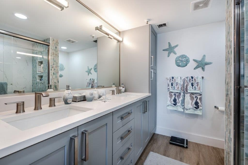 6096 Huntwick Terrace 303, Delray Beach, FL 33484 — photo 5 of 48