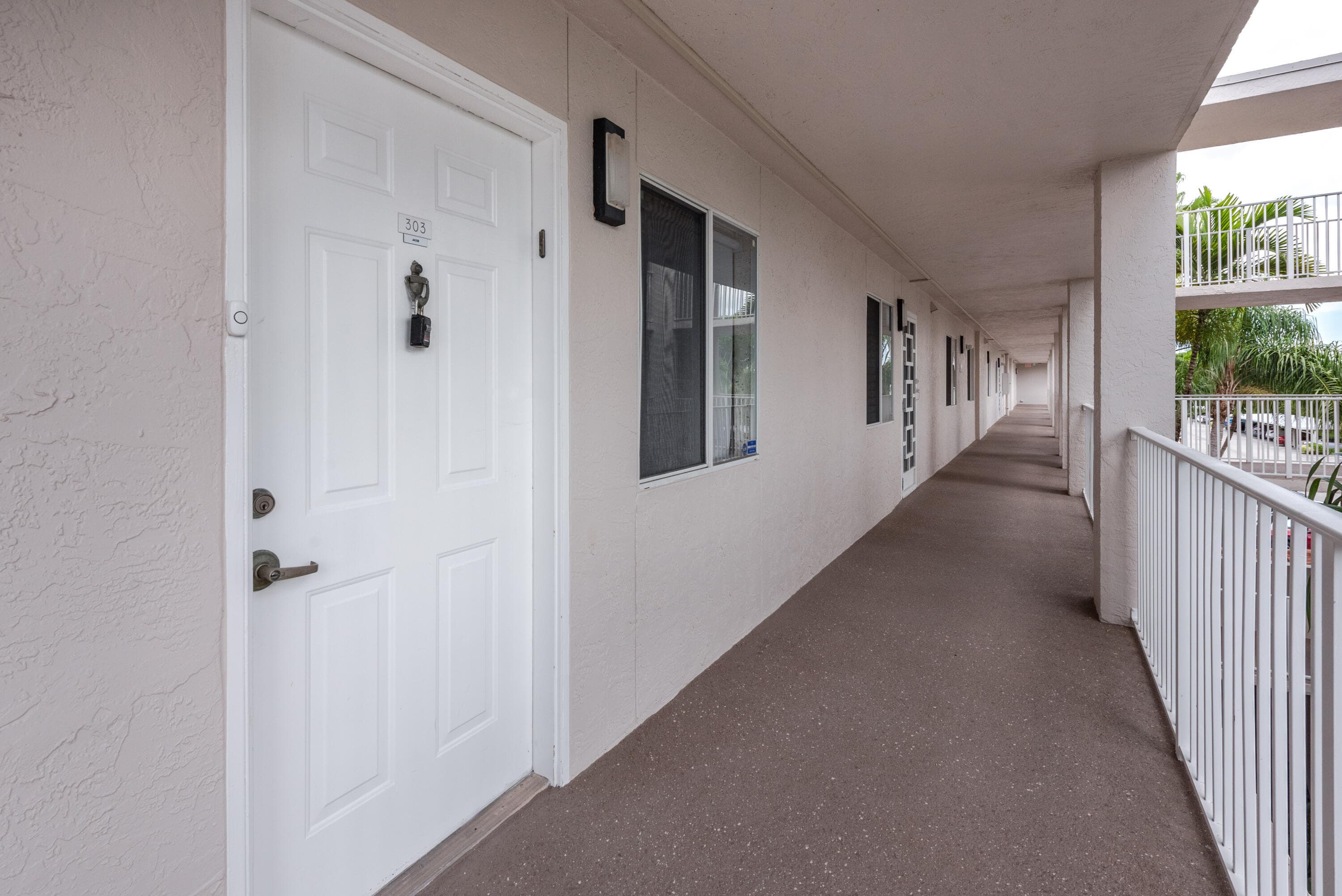 6096 Huntwick Terrace 303, Delray Beach, FL 33484 — photo 37 of 48
