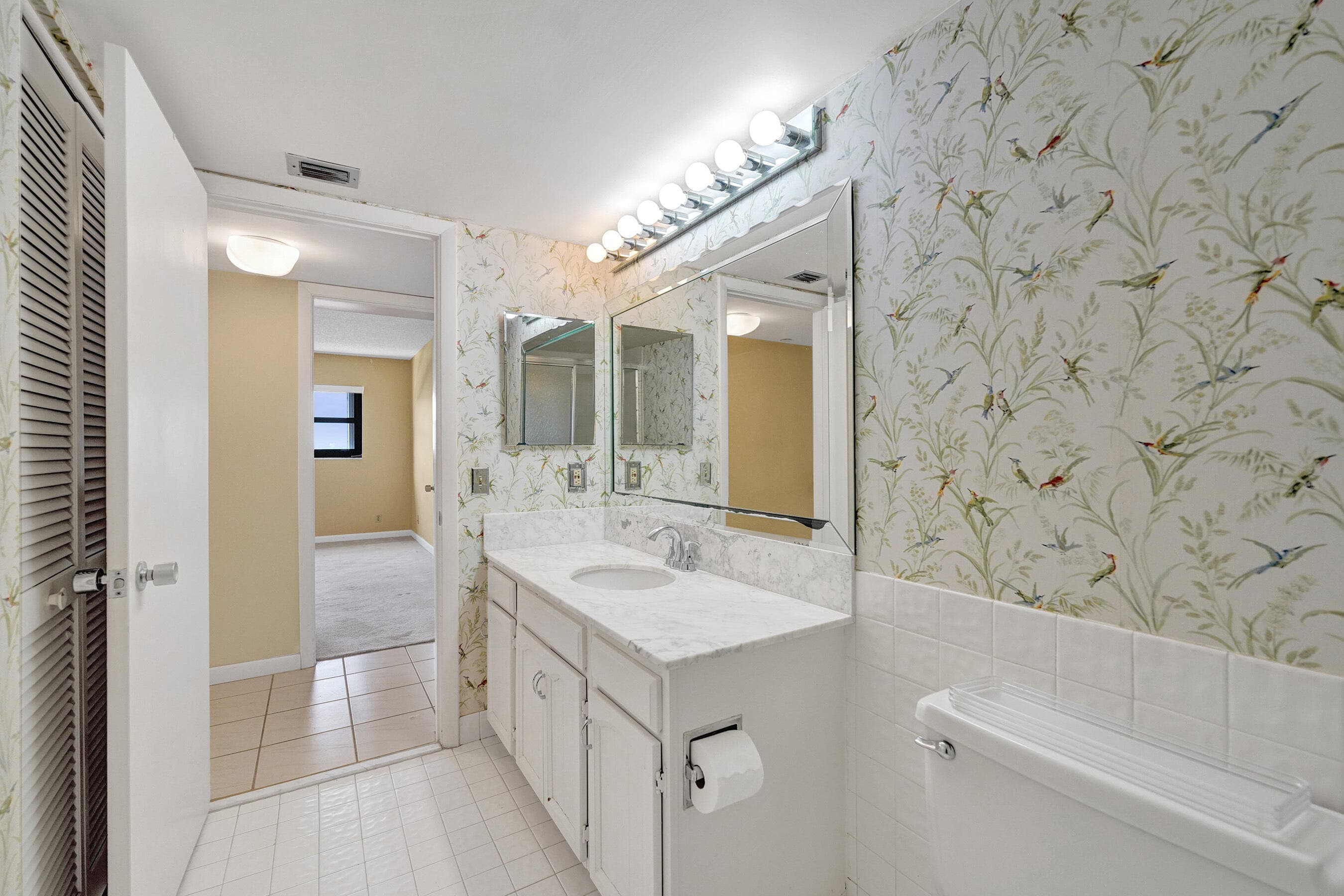 3200 Port Royale Drive N 701, Fort Lauderdale, FL 33308 — photo 27 of 43
