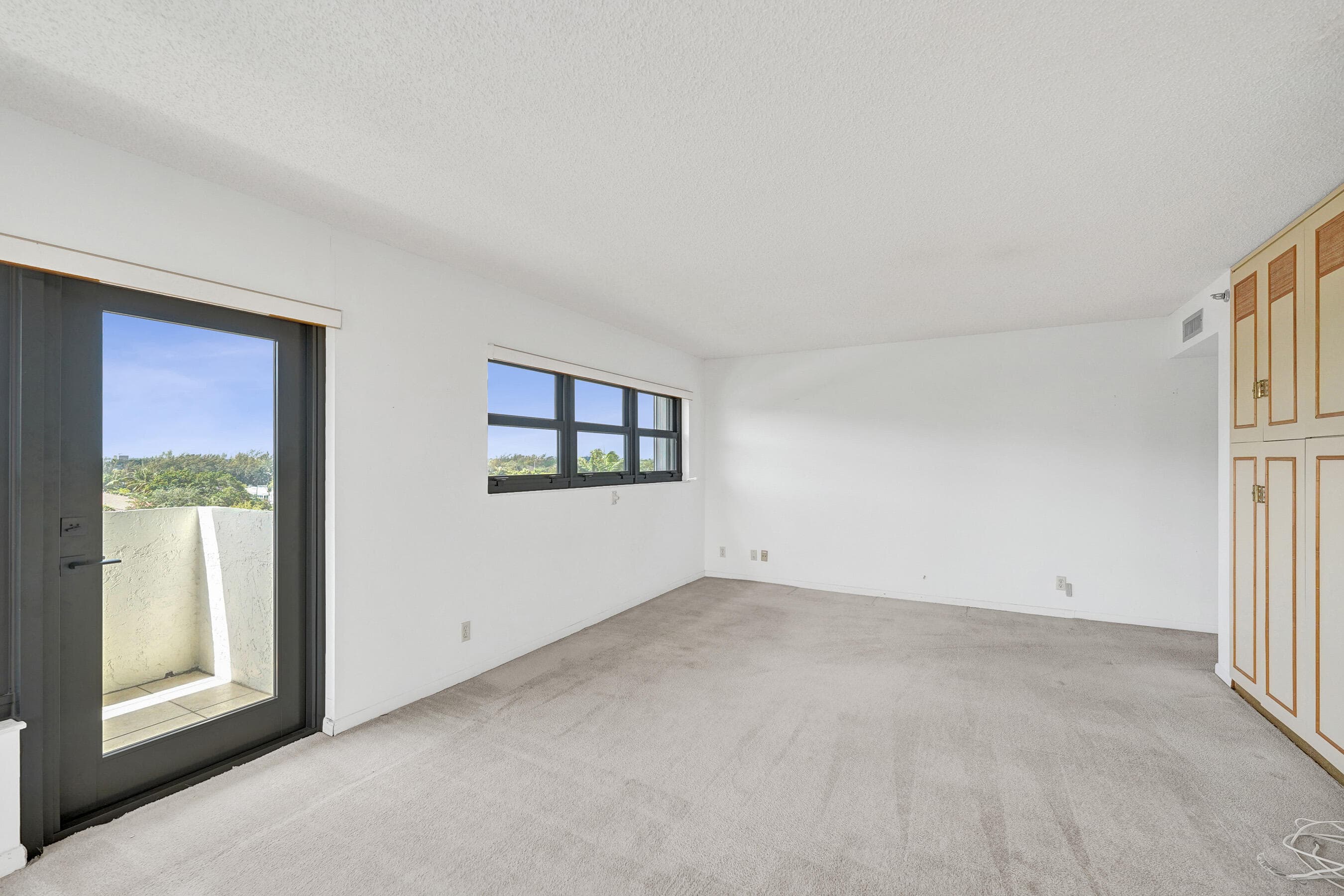 3200 Port Royale Drive N 701, Fort Lauderdale, FL 33308 — photo 16 of 43