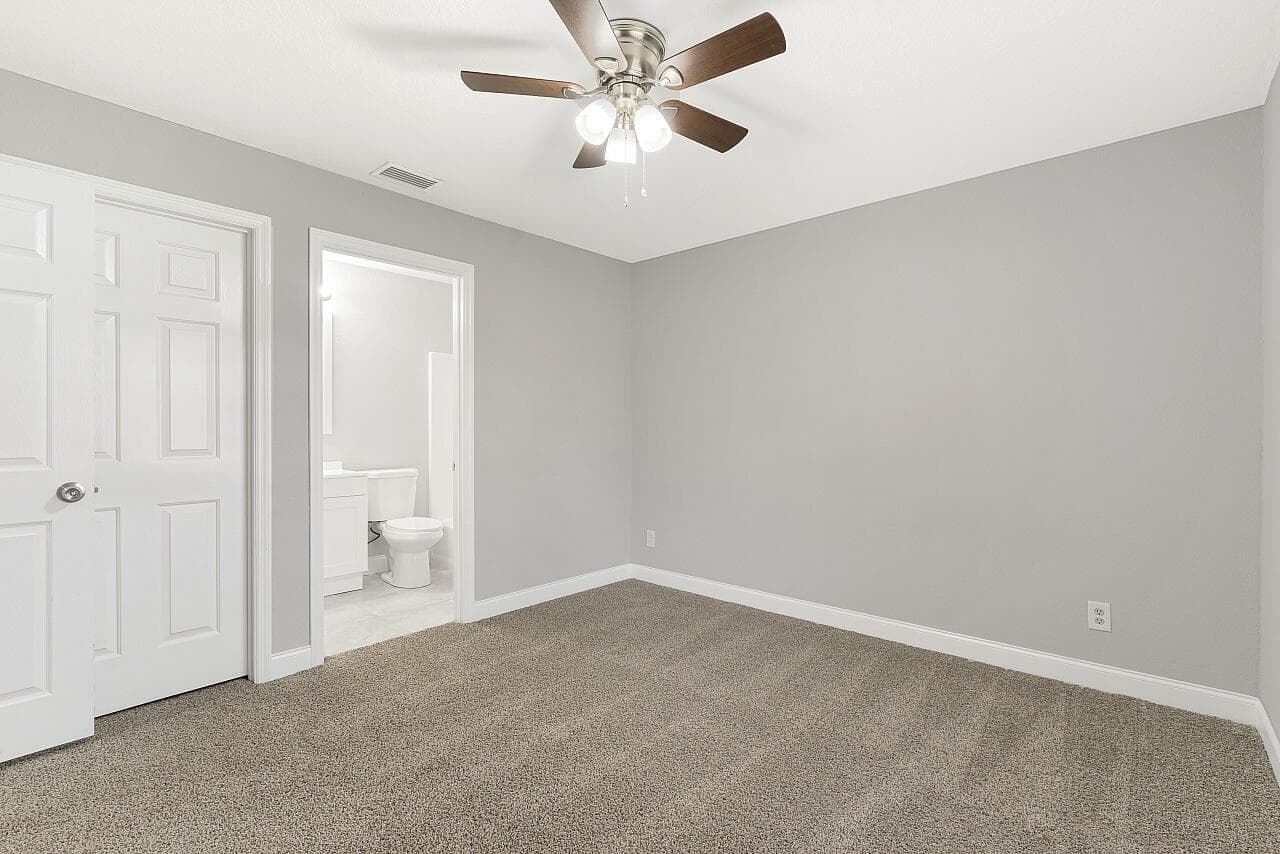 225 12th Street SW, Vero Beach, FL 32962 — photo 20 of 30