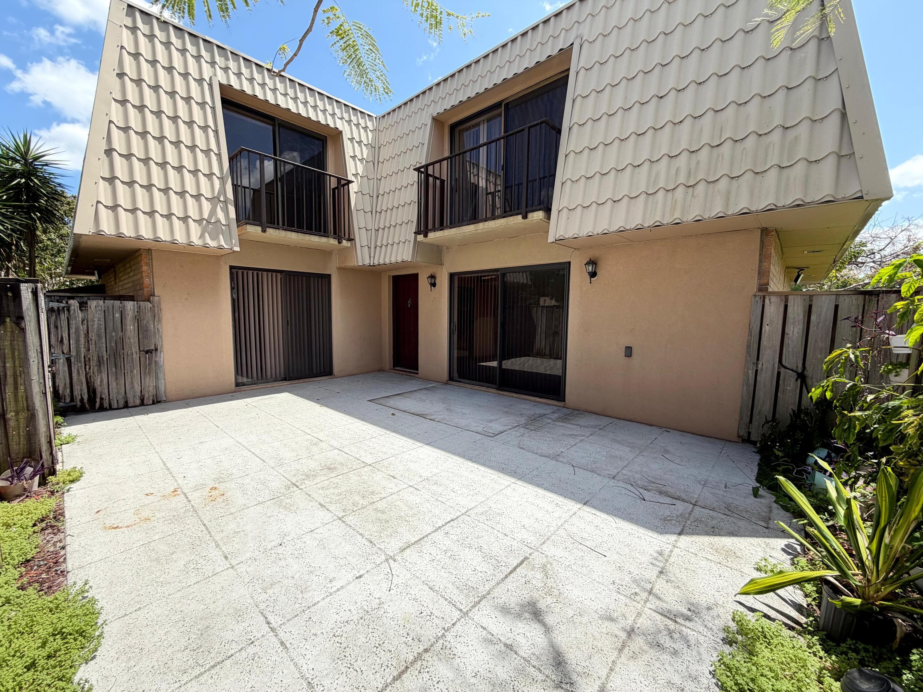 5512 55th Way, West Palm Beach, FL 33409 — photo 1 of 28