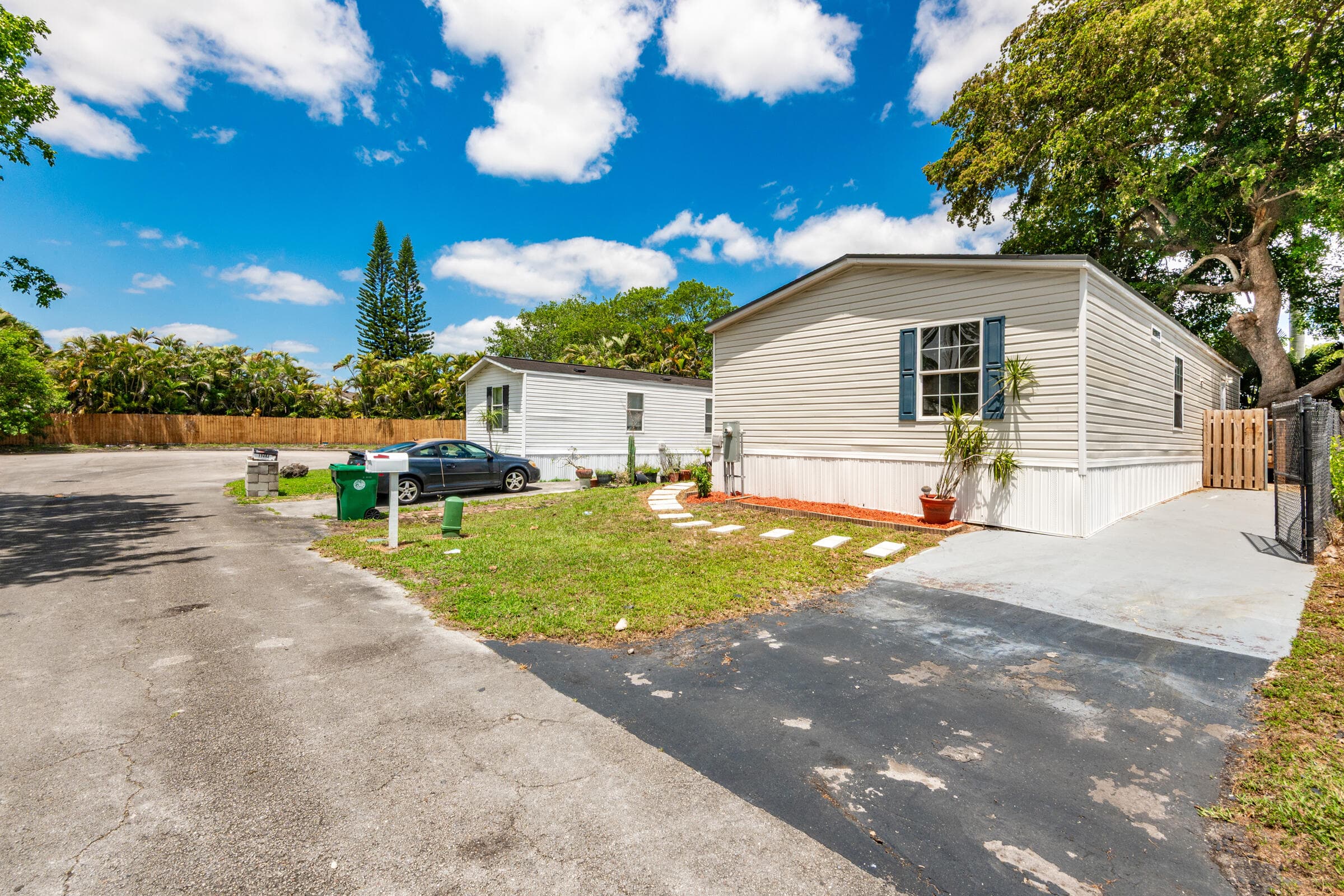 13431 SW 9th Court, Davie, FL 33325 — photo 1 of 27