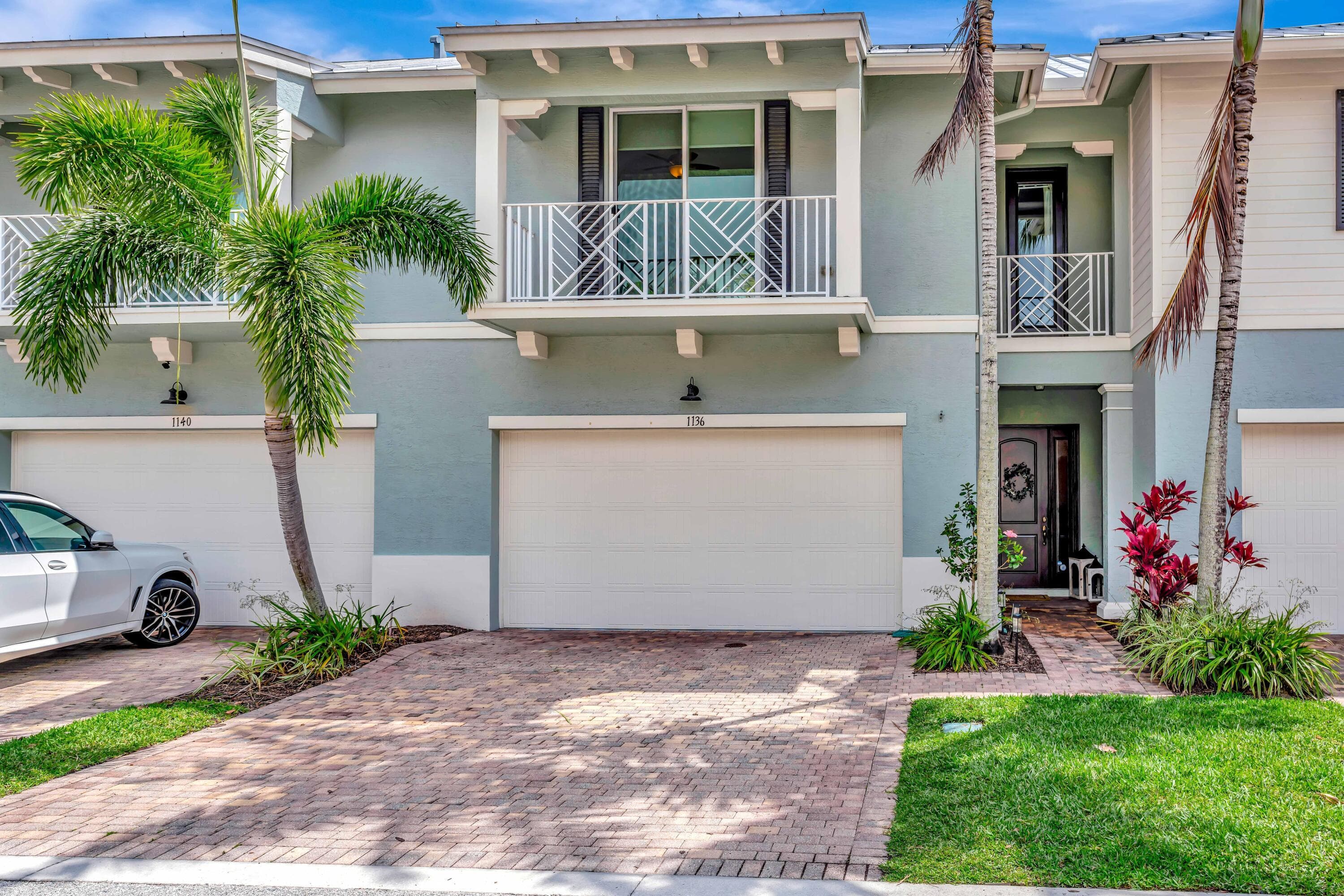 1136 Piccadilly Street, Palm Beach Gardens, FL 33418 — photo 2 of 36