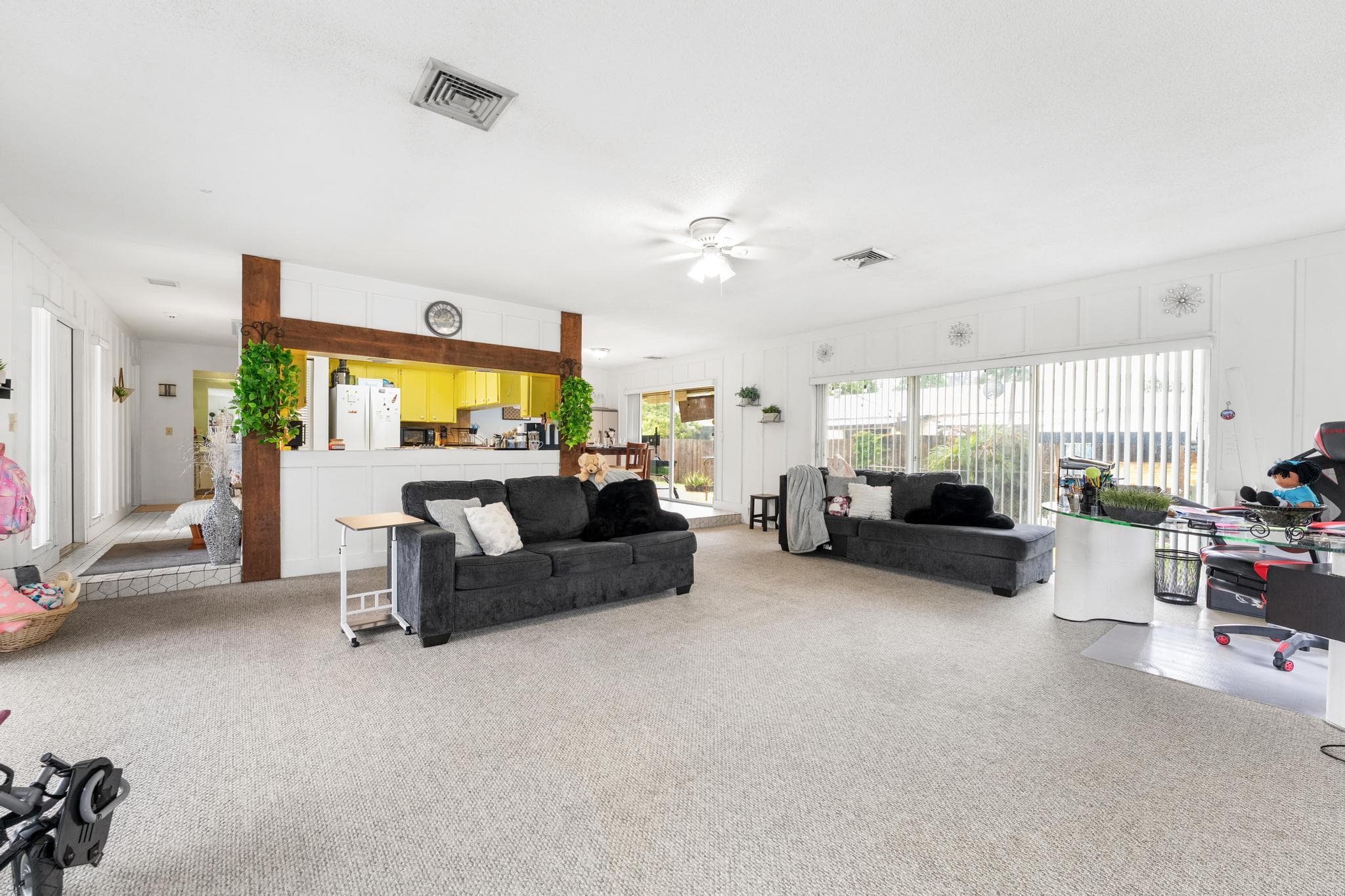 1675 E Breezy Lane, West Palm Beach, FL 33417 — photo 17 of 56