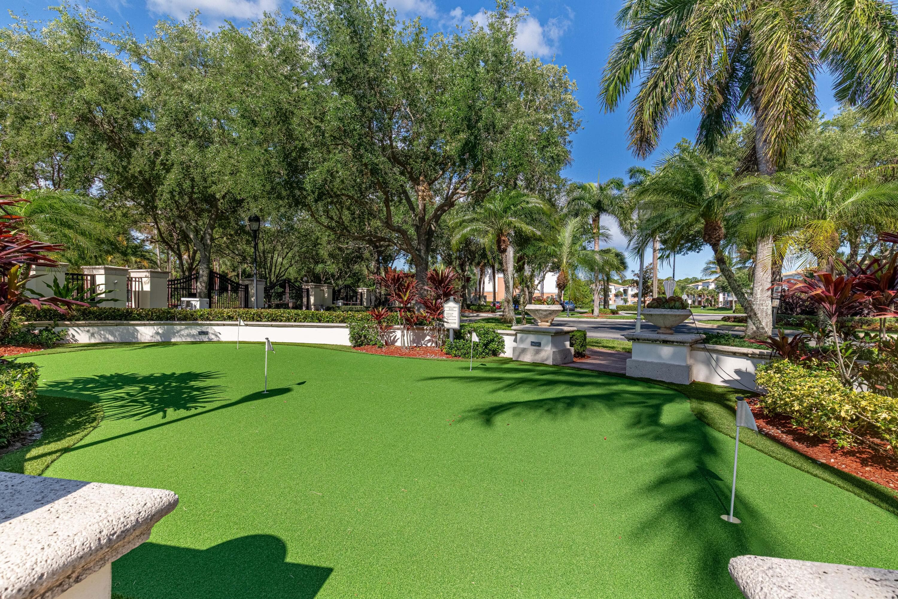 6101 Myrtlewood Circle W, Palm Beach Gardens, FL 33418 — photo 24 of 34